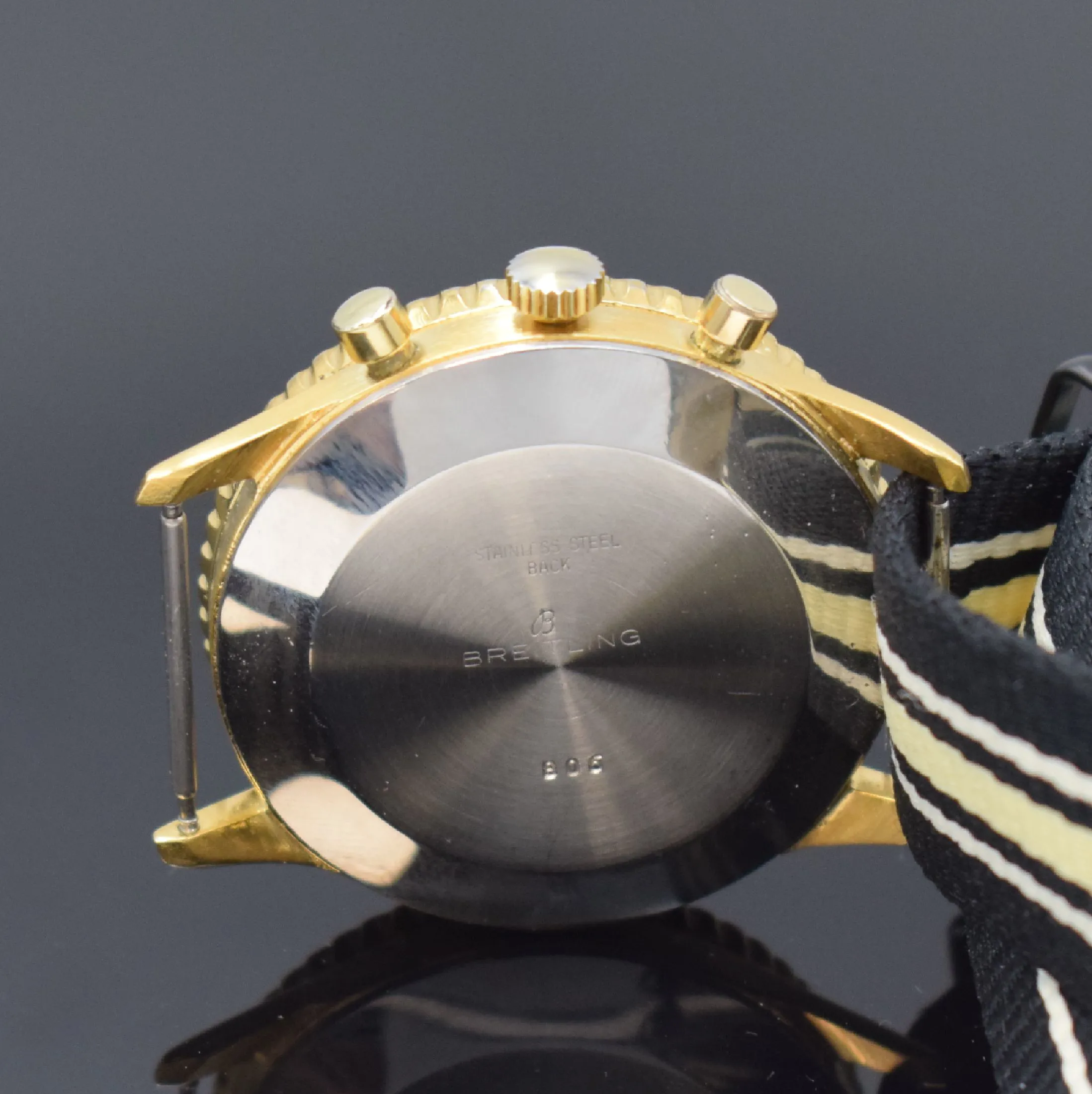 Breitling Navitimer Cosmonaute 809 40.5mm Gold-plated Black 3
