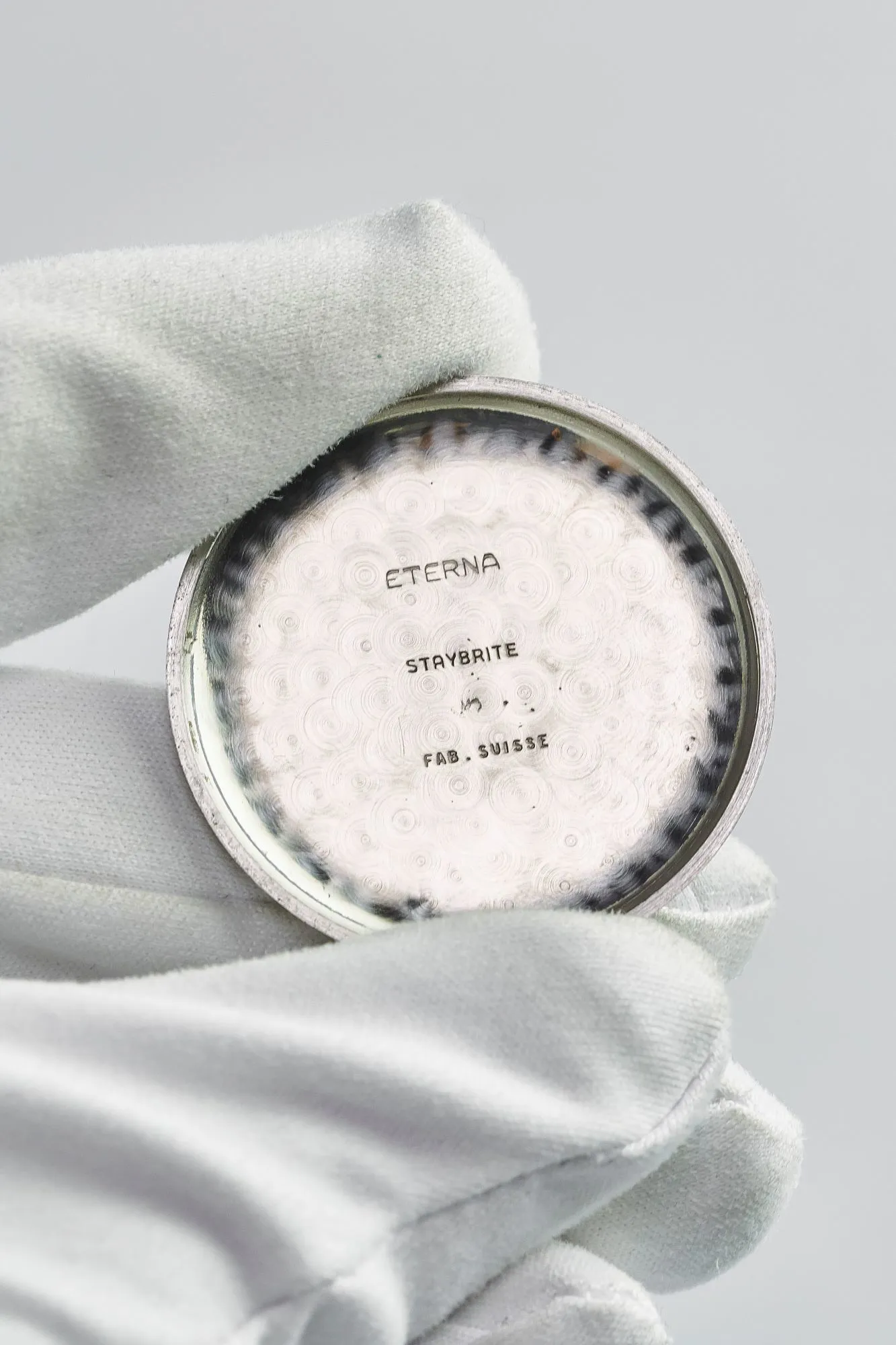 Eterna 37.5mm Stainless steel Cream 8