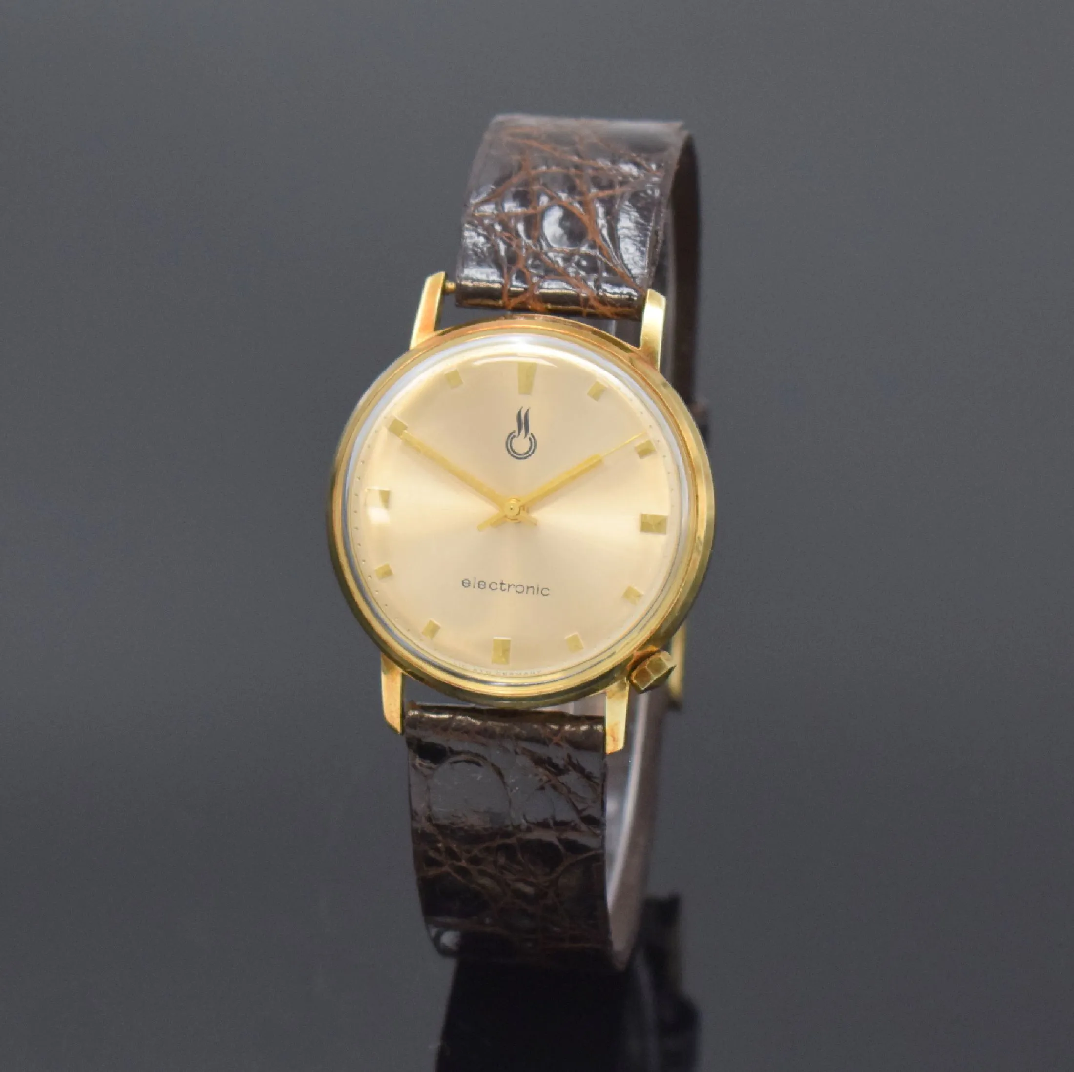 Junghans 35mm Yellow gold Silver