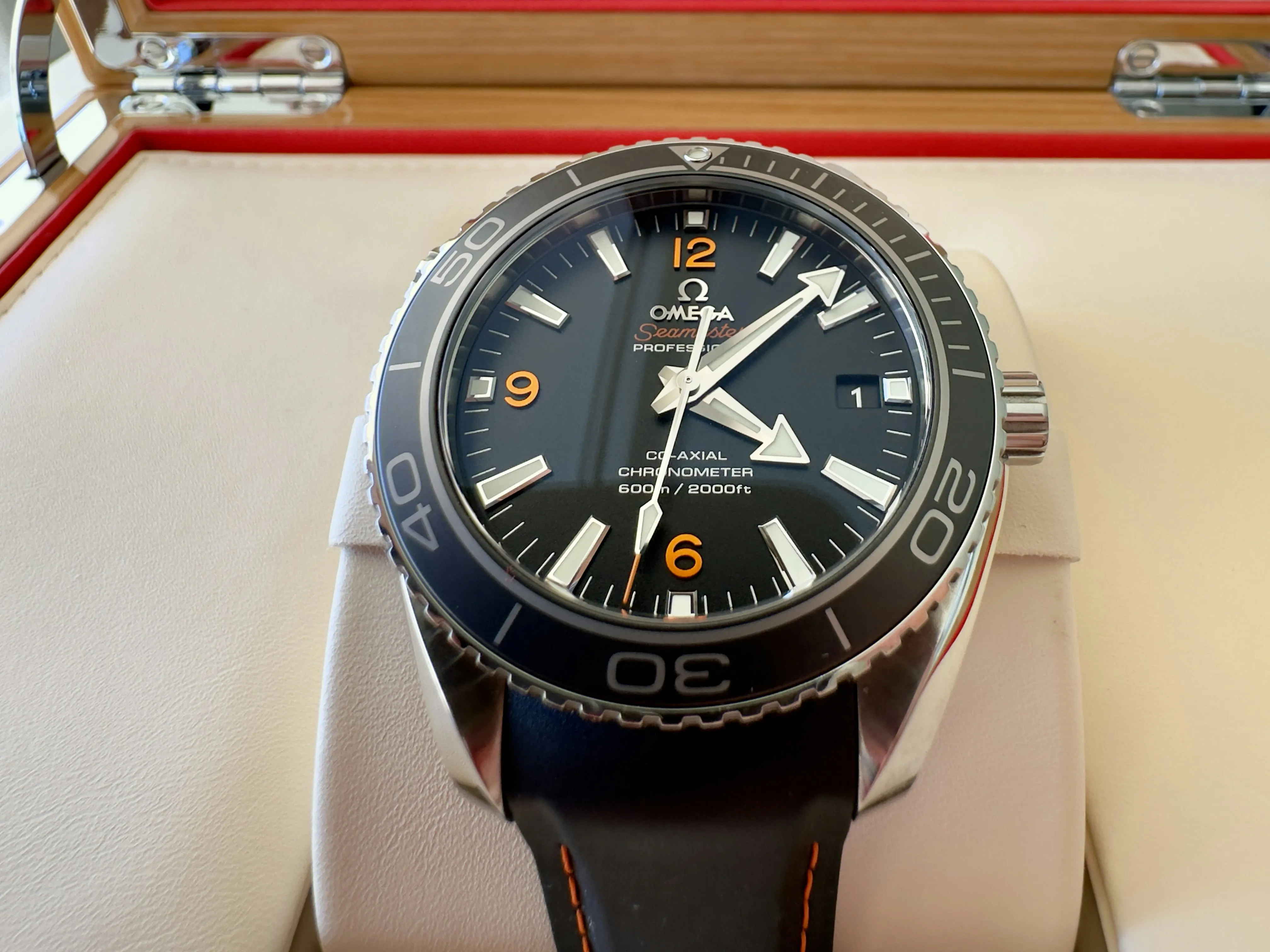 Omega Seamaster Planet Ocean 232.32.42.21.01.005 42mm Stainless steel Black 10