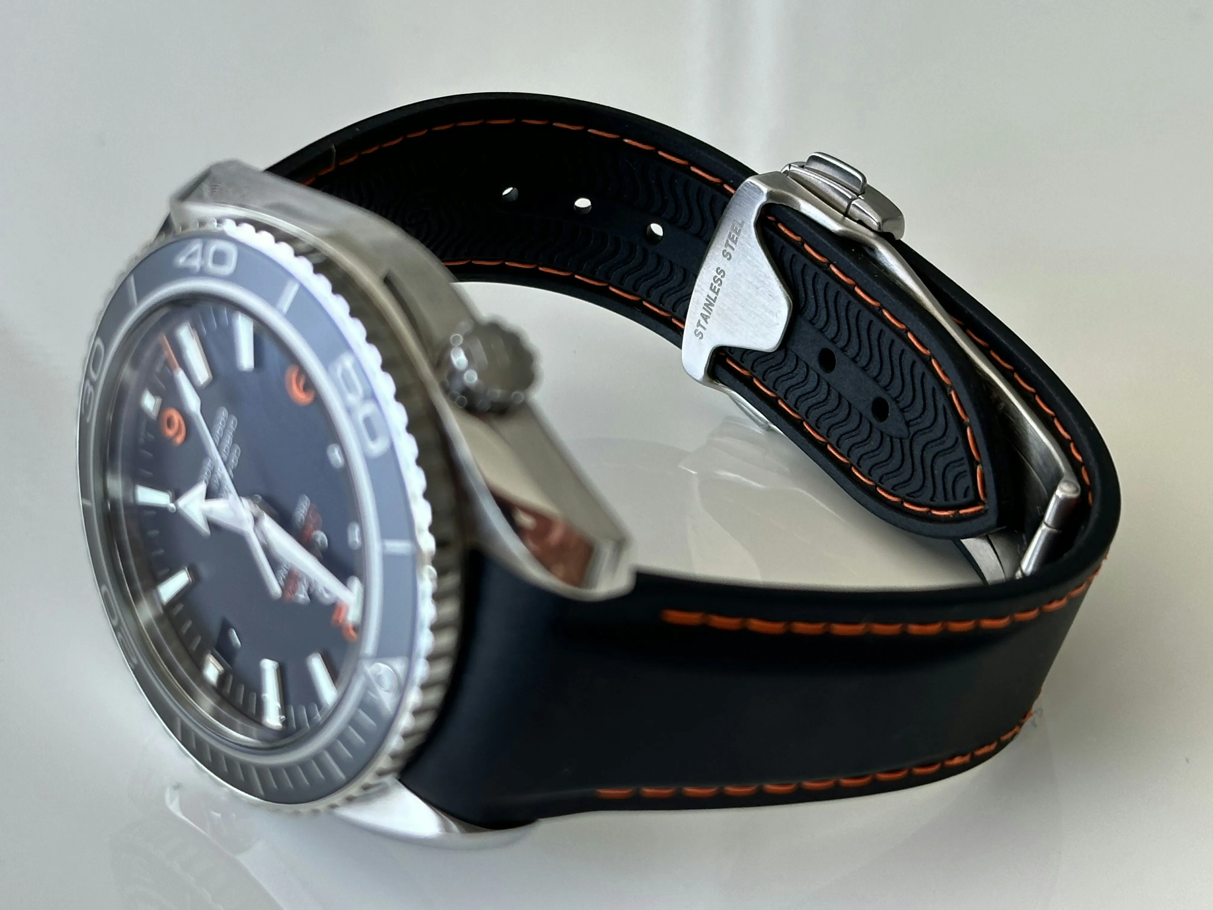 Omega Seamaster Planet Ocean 232.32.42.21.01.005 42mm Stainless steel Black 22