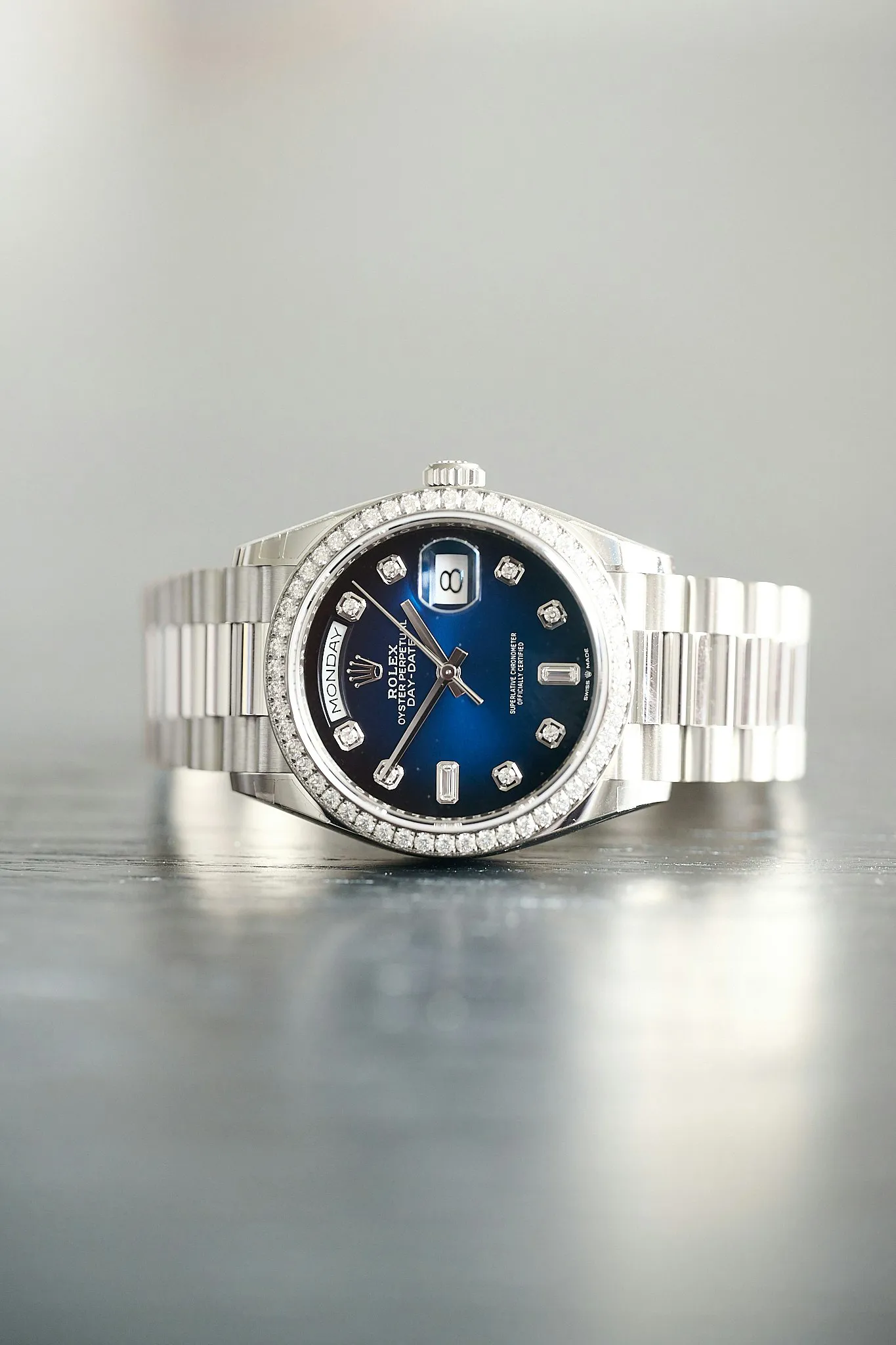 Rolex Day-Date 36 128349RBR 36mm White gold and Diamond Blue 3