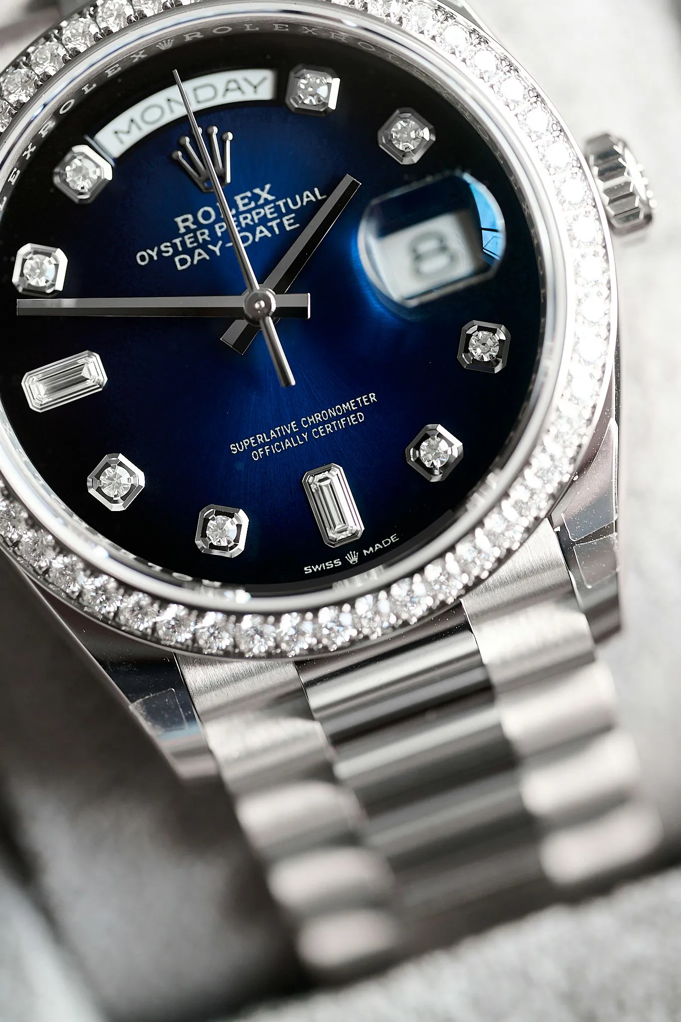 Rolex Day-Date 36 128349RBR 36mm White gold and Diamond Blue 9