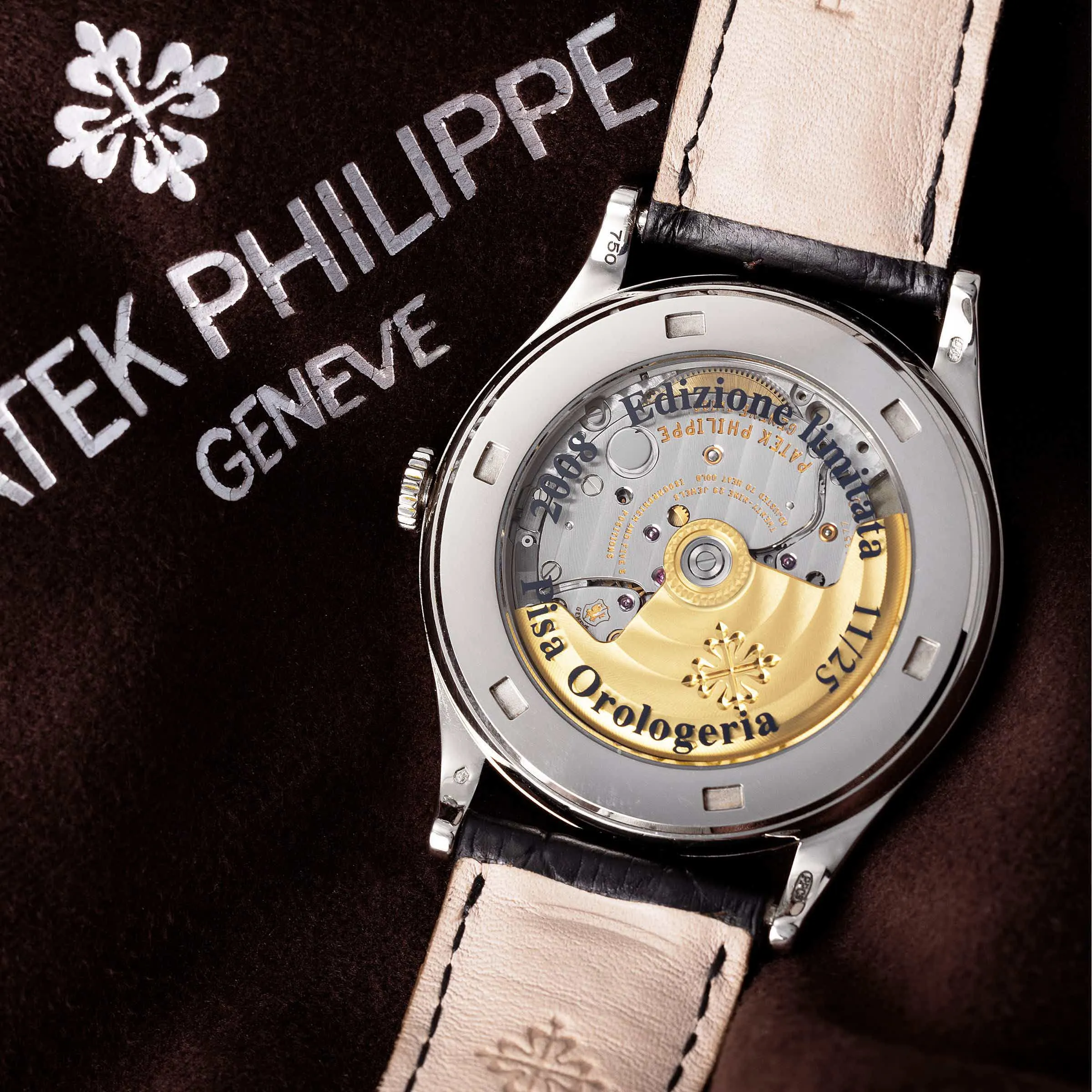 Patek Philippe Calatrava 5296G 38mm White gold Silver 2