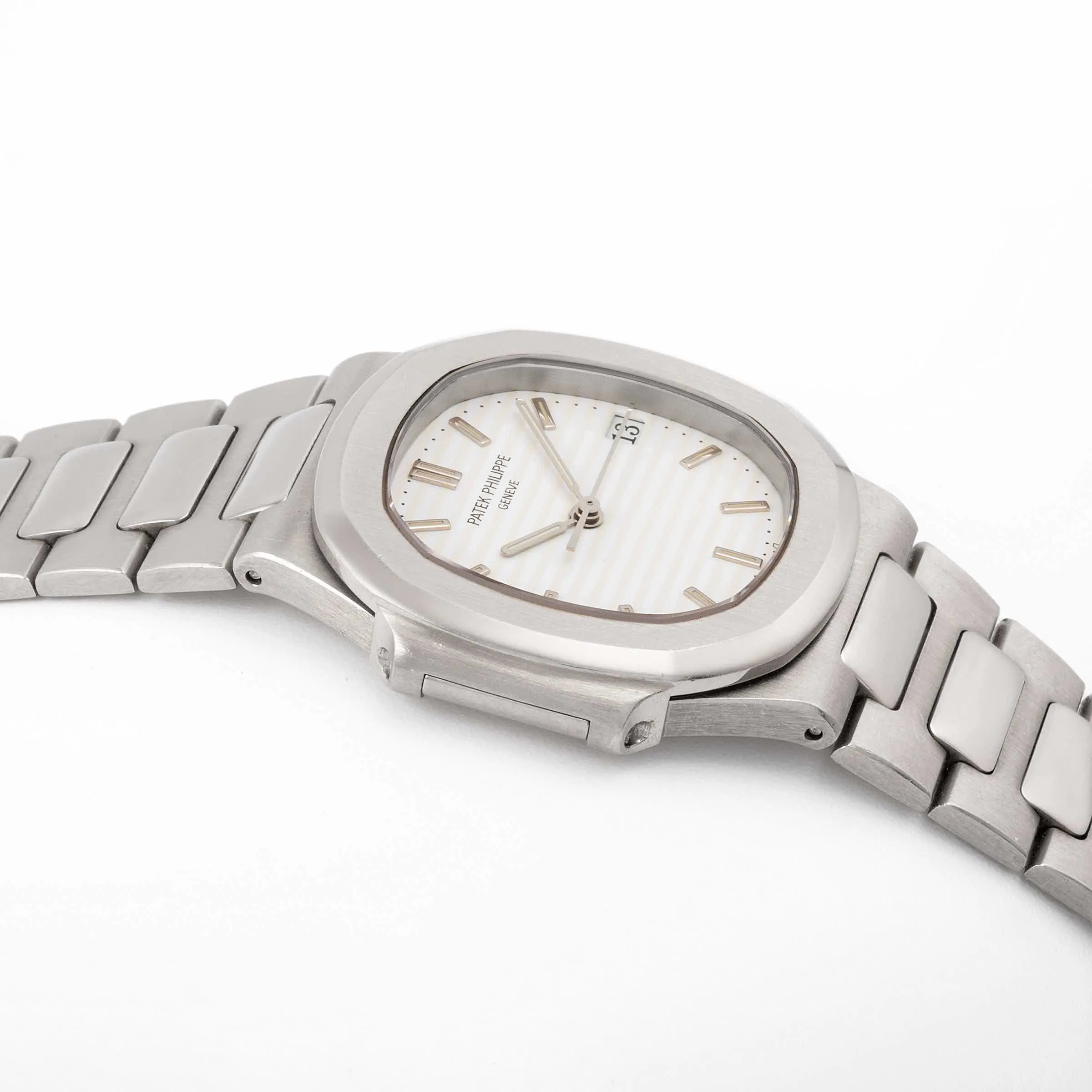 Patek Philippe Nautilus 3900/1G 32mm White gold White 5