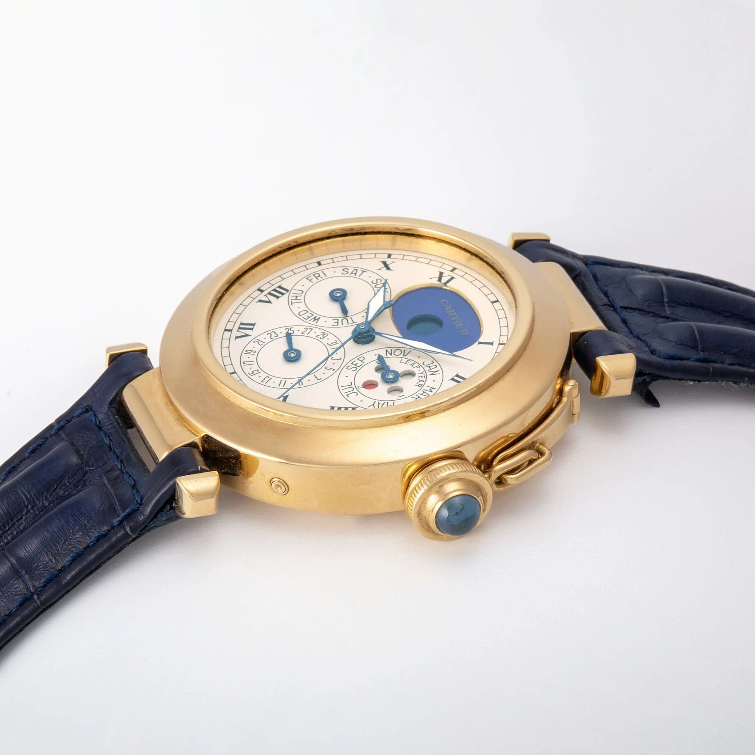 Cartier Pasha Perpetual Calendar W30026 38mm Yellow gold 1