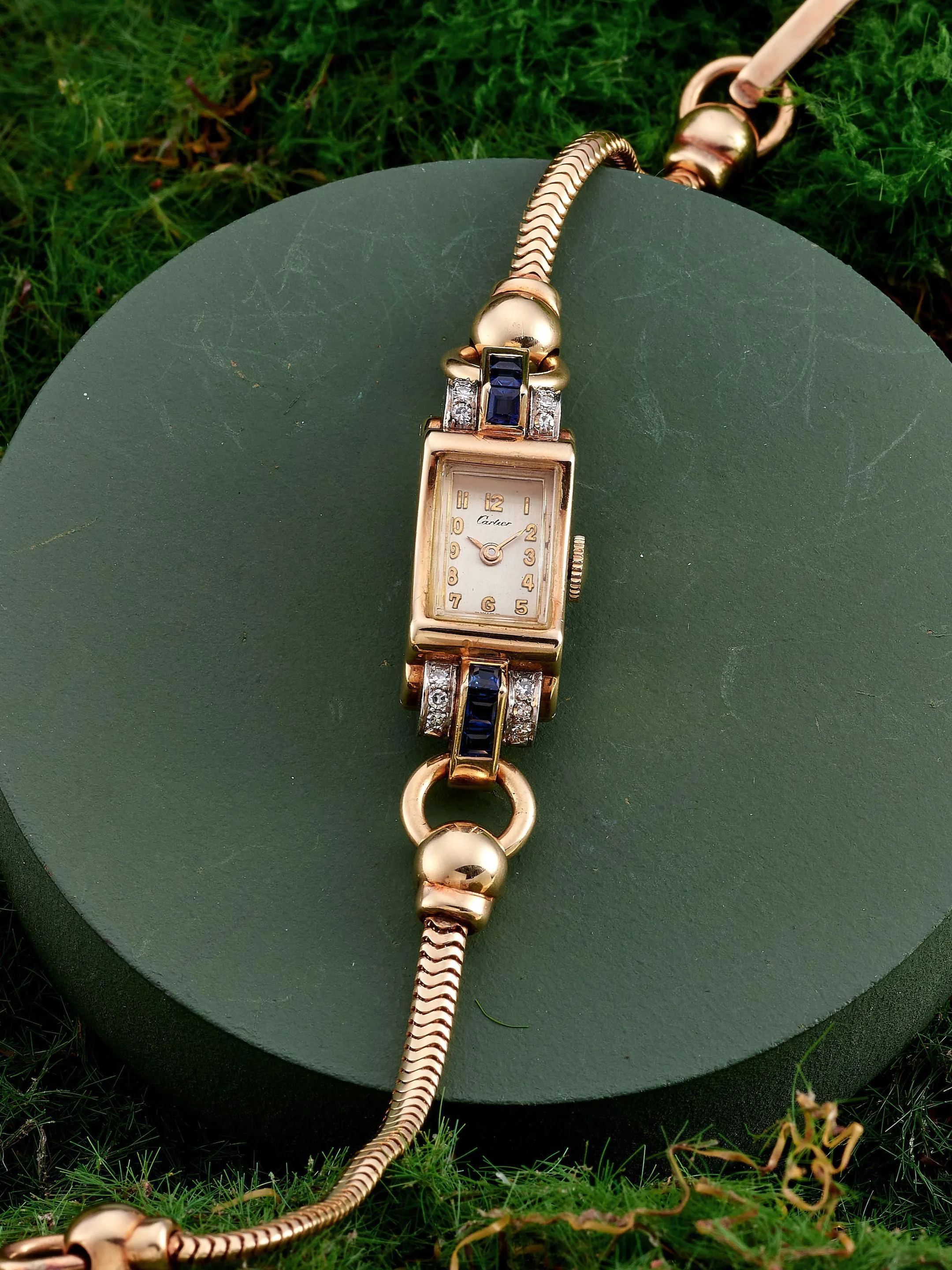 Cartier 115mm Yellow gold, diamond and sapphire-set Silver
