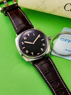 Panerai Special Editions PAM 00376 White gold Brown