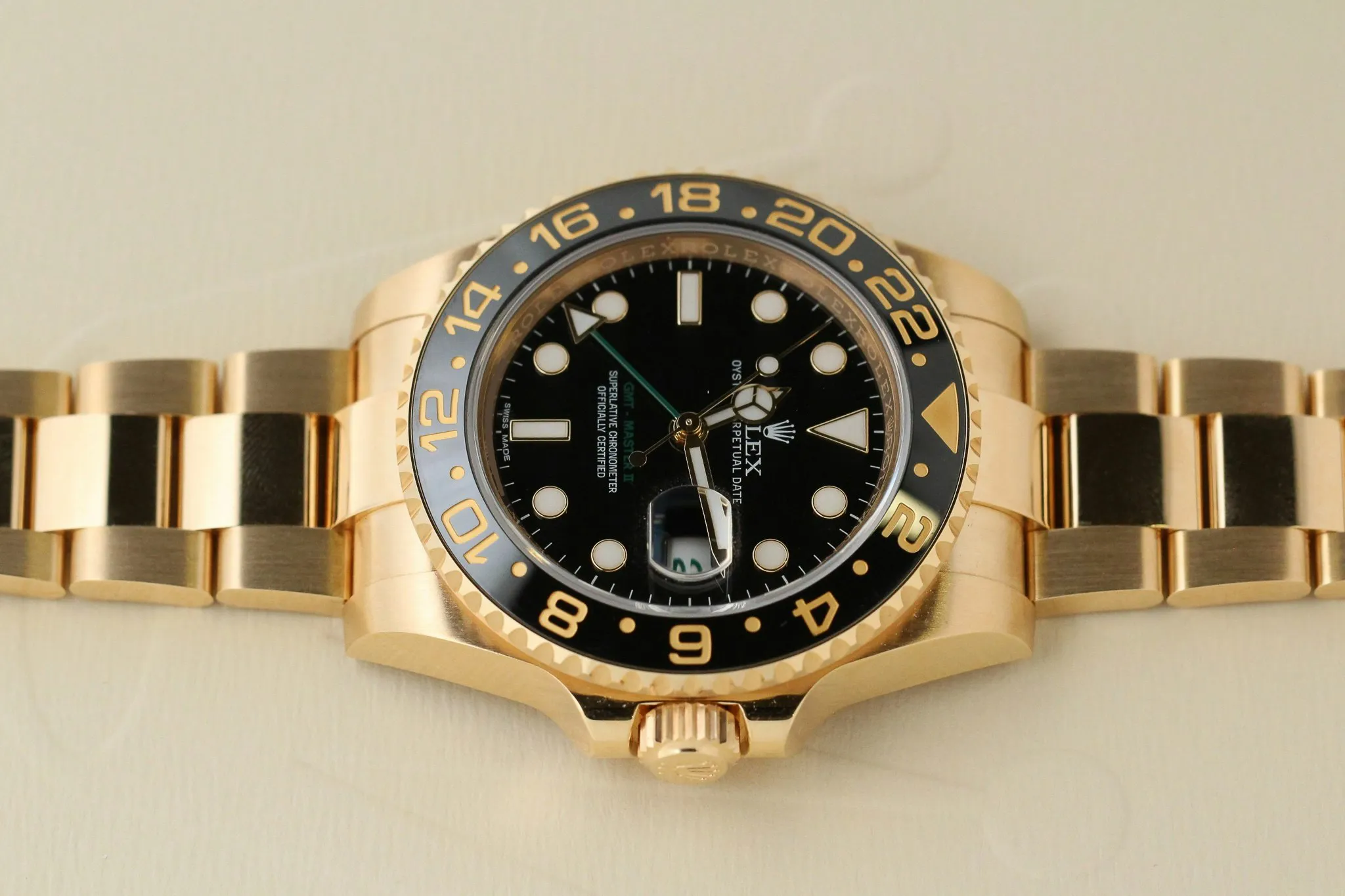 Rolex GMT-Master II 116718LN 40mm Yellow gold Black