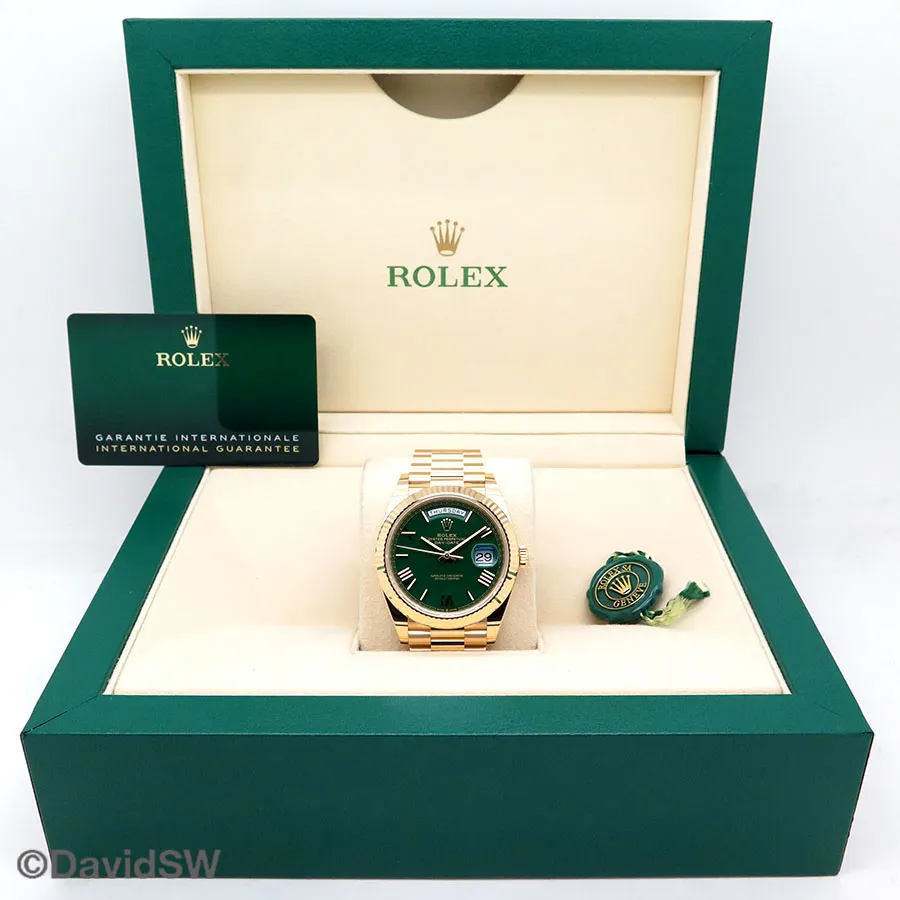 Rolex Day-Date 40 228238 40mm Yellow gold Green 1