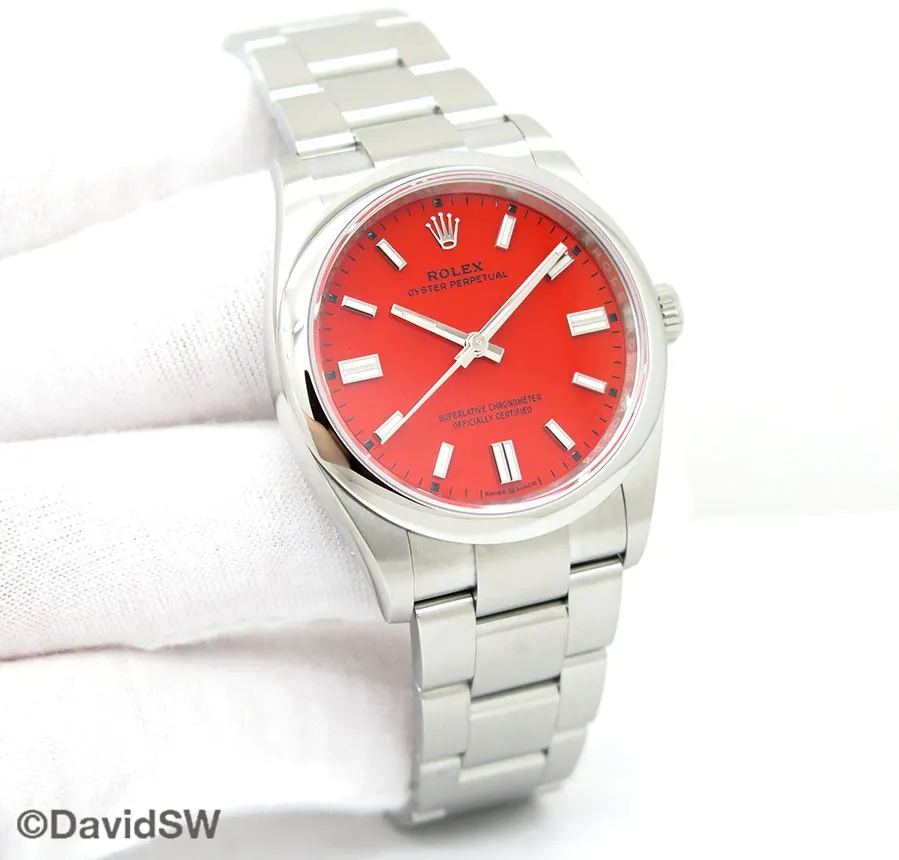 Rolex Oyster Perpetual 36 126000 36mm Stainless steel Red