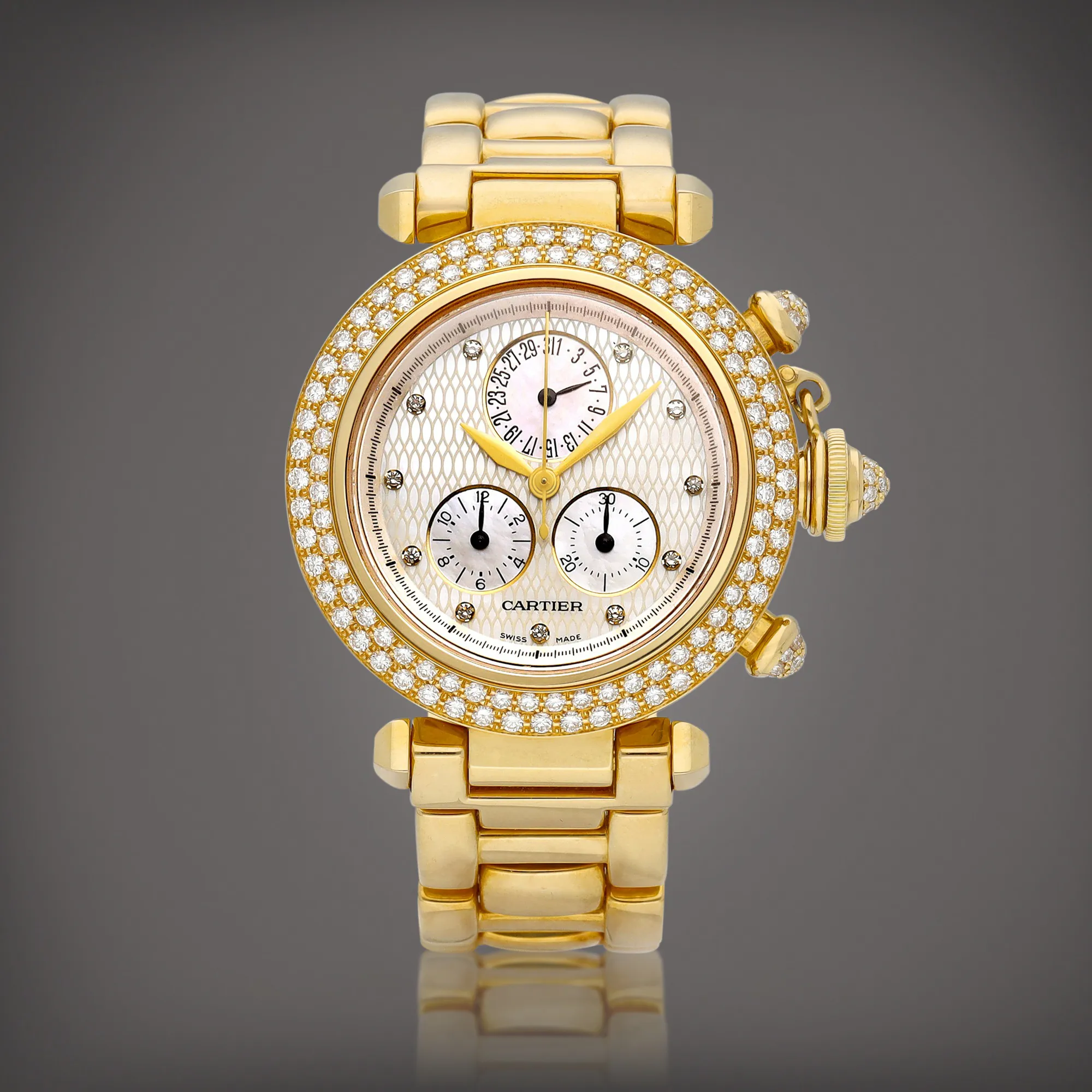 Cartier Pasha 1534 35mm Yellow gold and diamond-set Mother-of-pearl