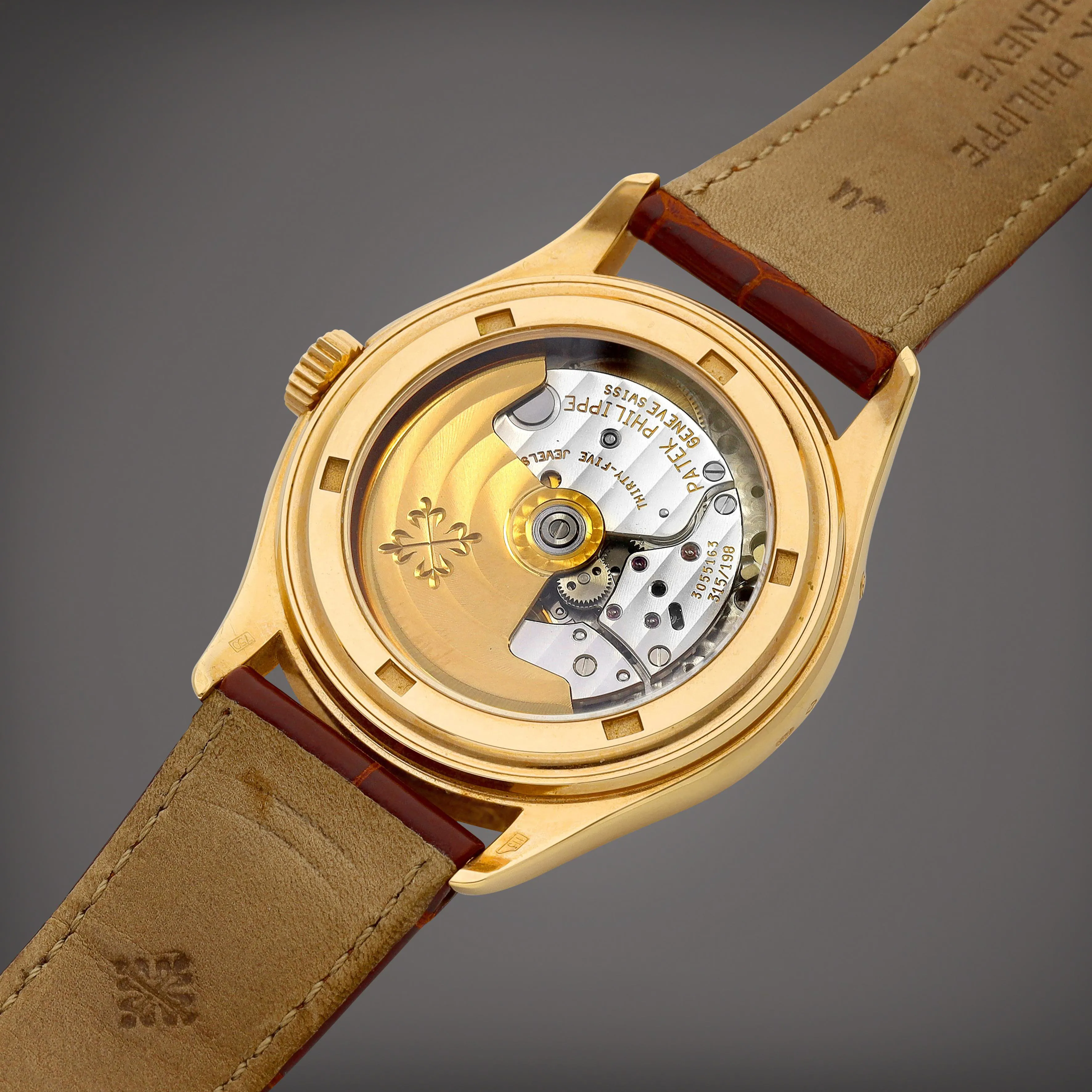 Patek Philippe Annual Calendar 5035 37mm Yellow gold Silver 4