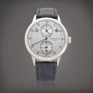 Patek Philippe Annual Calendar Regulator 5235 White gold Silver