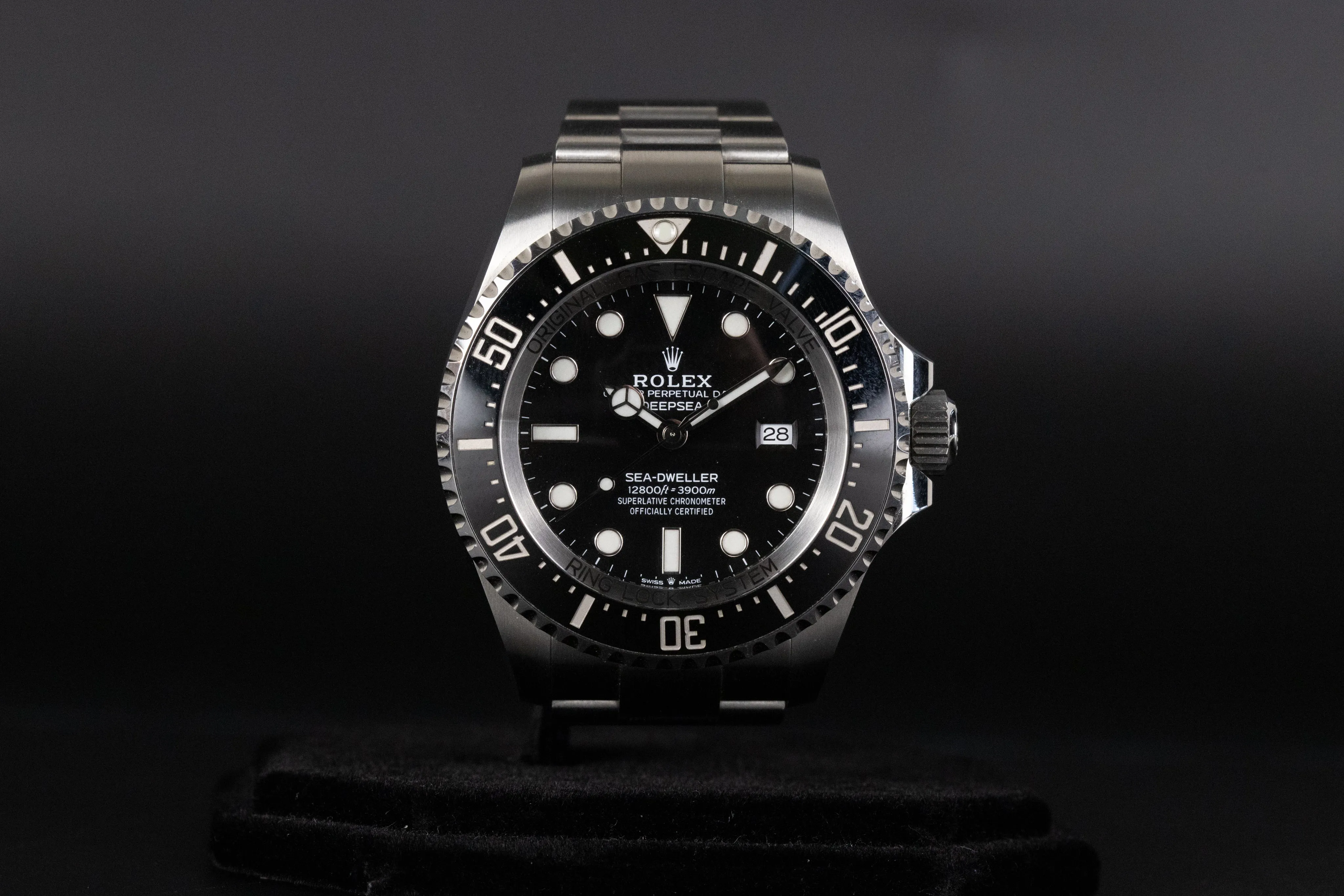 Rolex Sea-Dweller Deepsea 126660 44mm Stainless steel Black