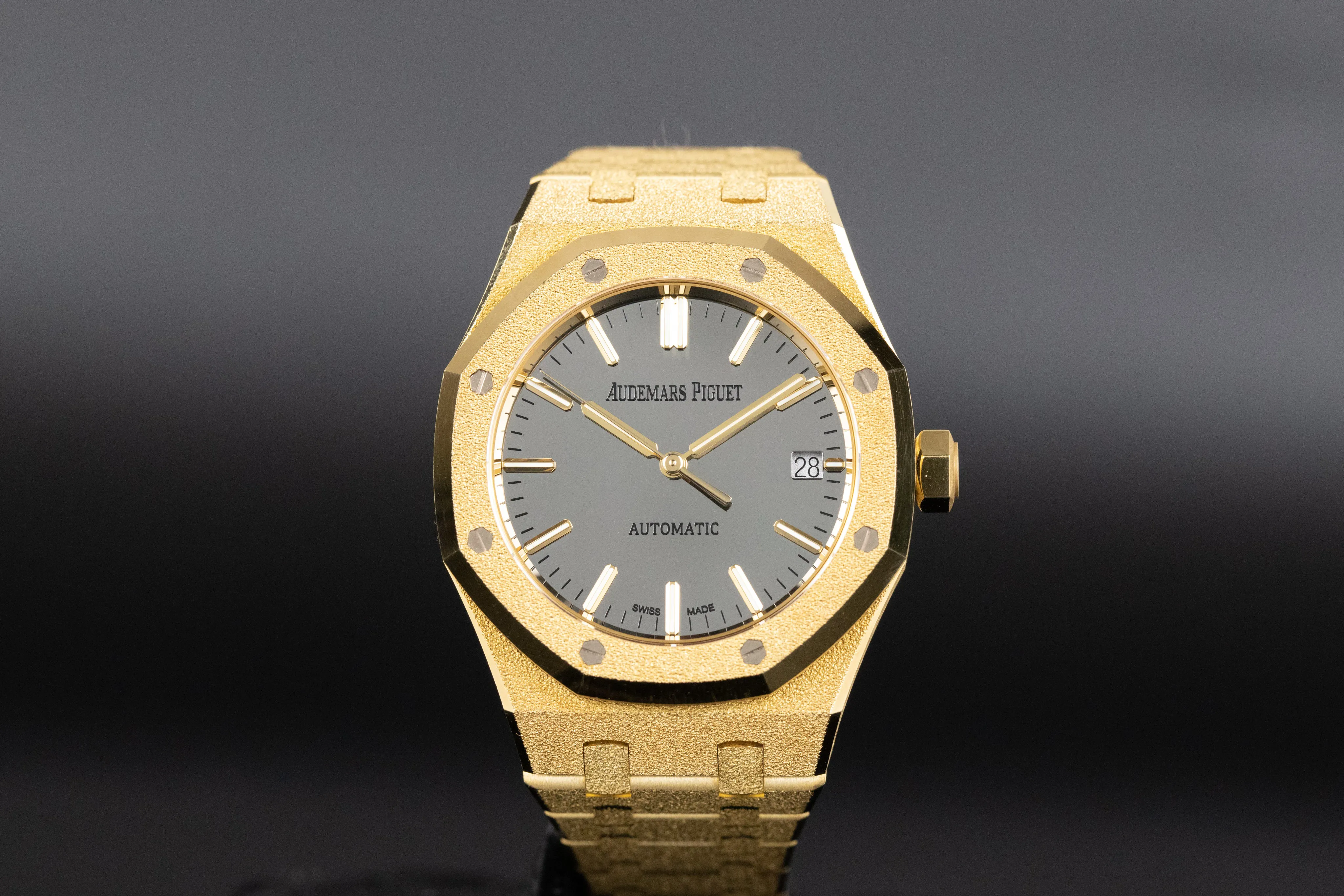 Audemars Piguet Royal Oak 15454BA 37mm Frosted Yellow Gold Mirror