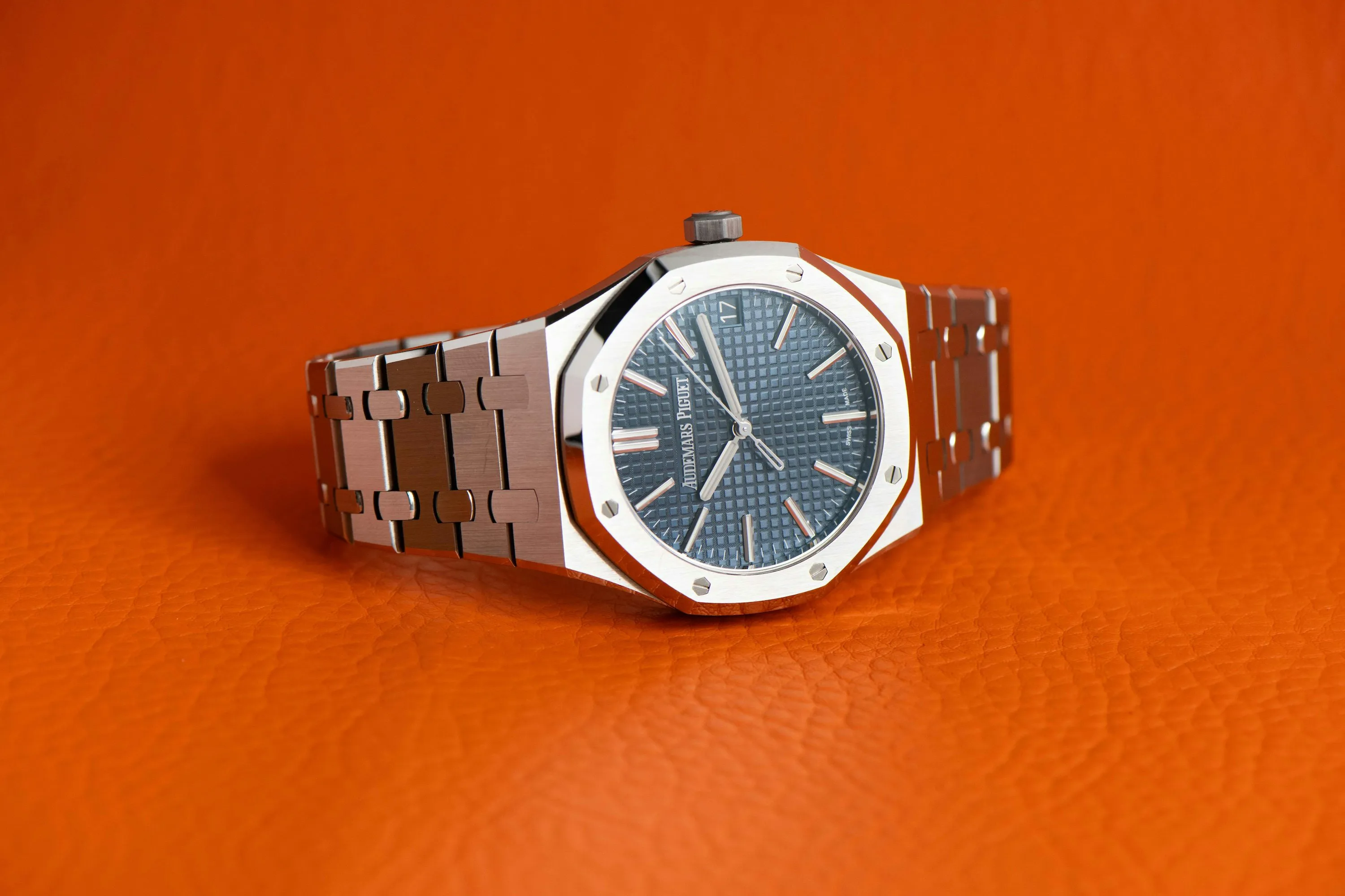 Audemars Piguet Royal Oak 15510ST.OO.1320ST.06 41mm Stainless steel Blue 2