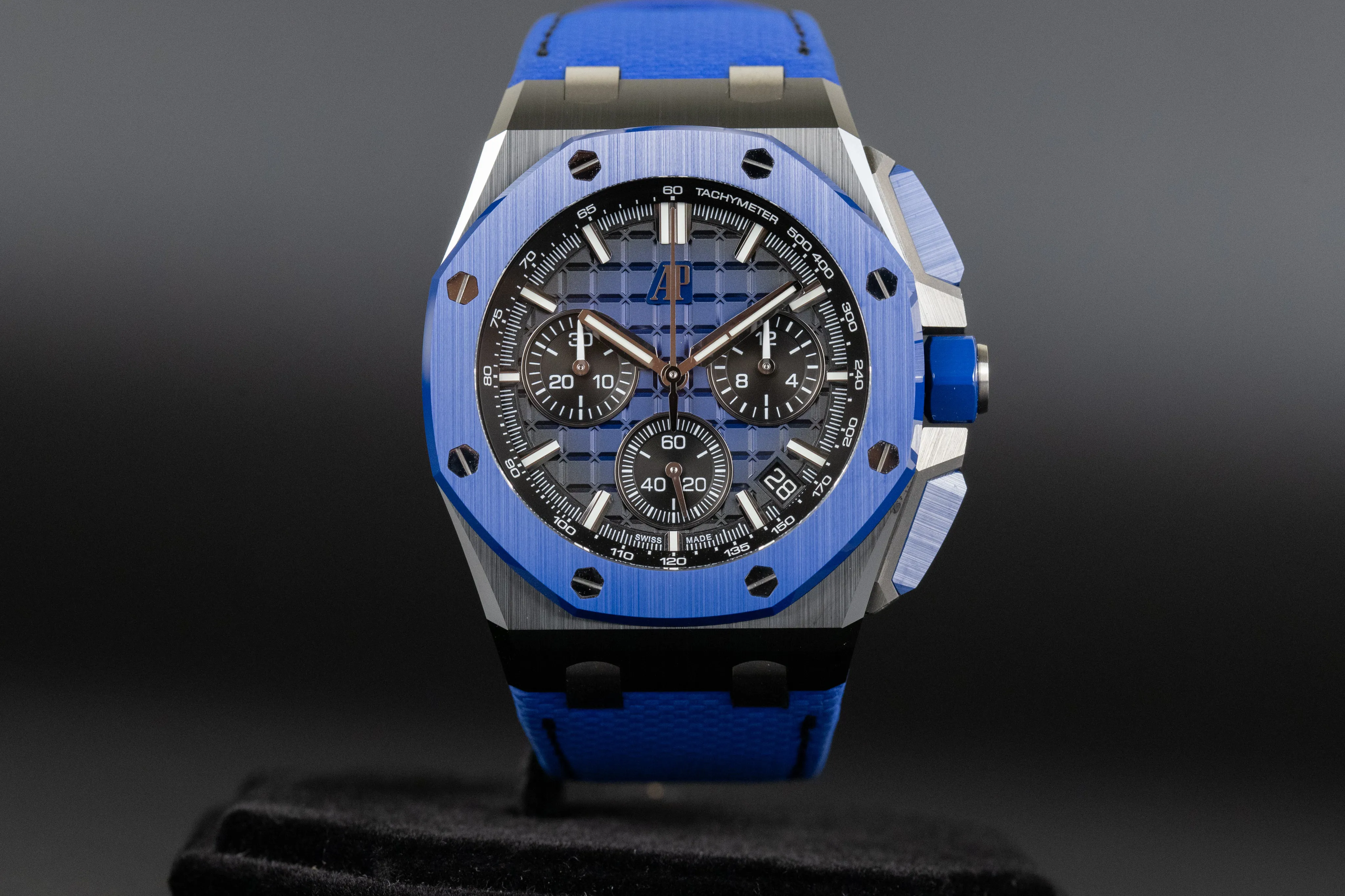 Audemars Piguet Royal Oak Offshore 26420CE 43mm Ceramic Smoked blue