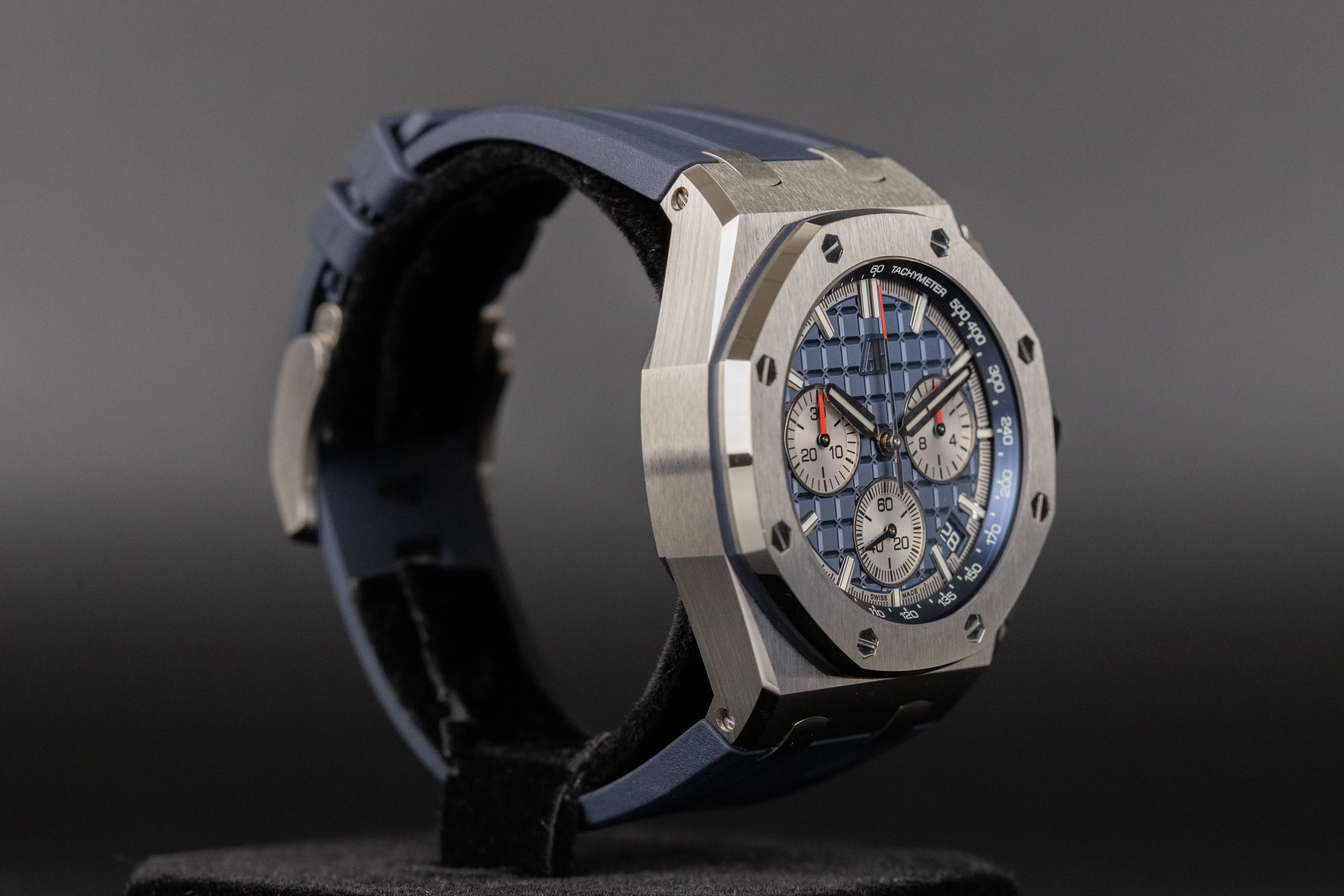 Audemars Piguet Royal Oak Offshore 26420TI 43mm Titanium Blue 2