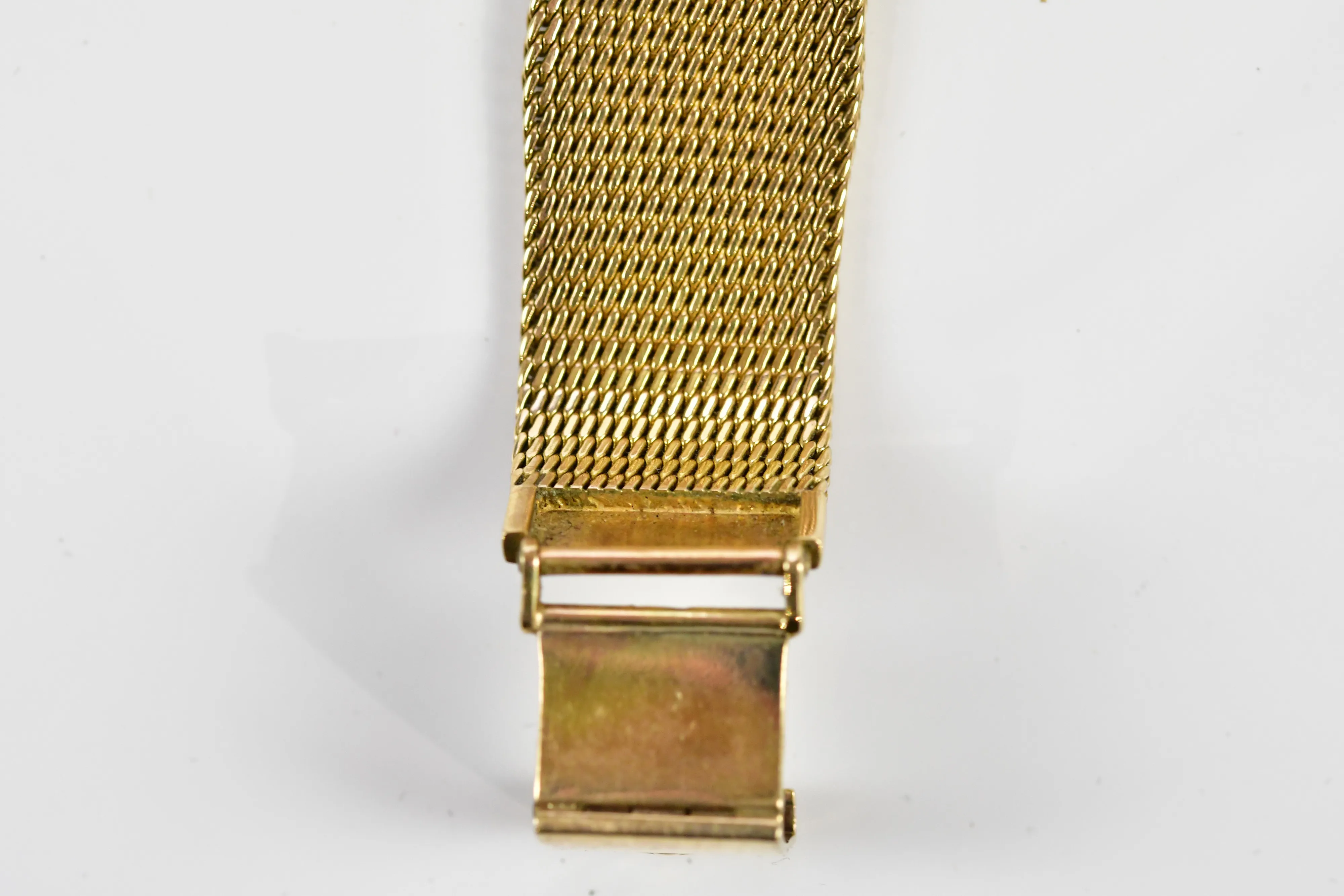 Bulova Accutron 30mm Yellow gold 5