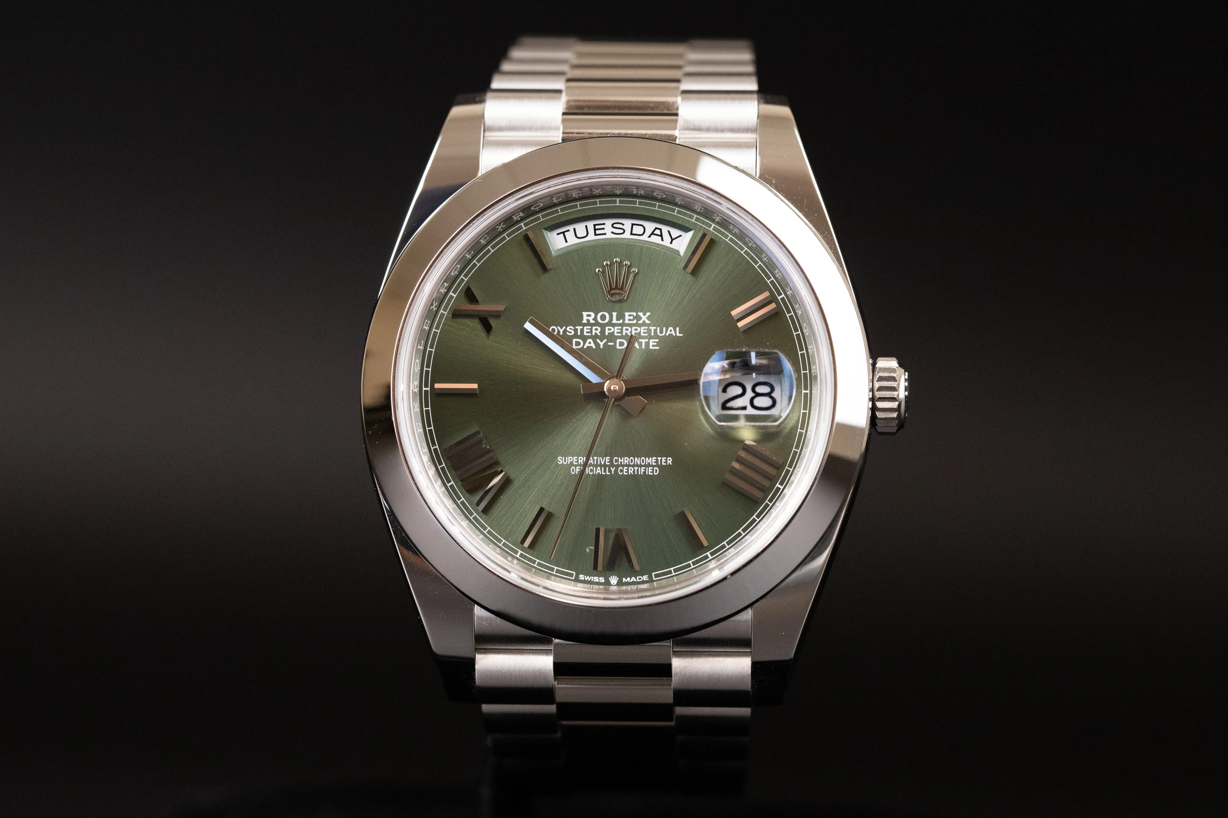 Rolex Day-Date 40 228206 40mm Platinum Olive