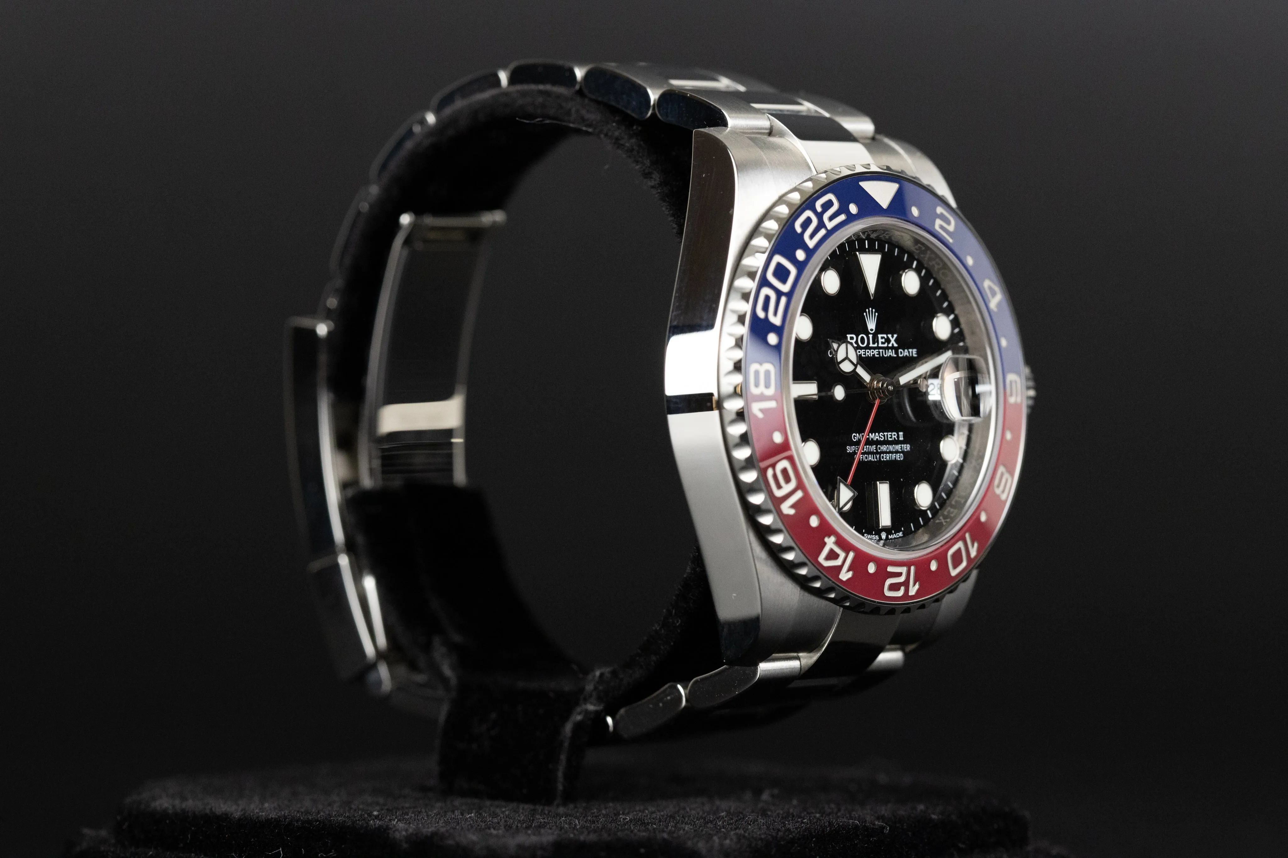 Rolex GMT-Master II 126710 40mm Stainless steel Black 2