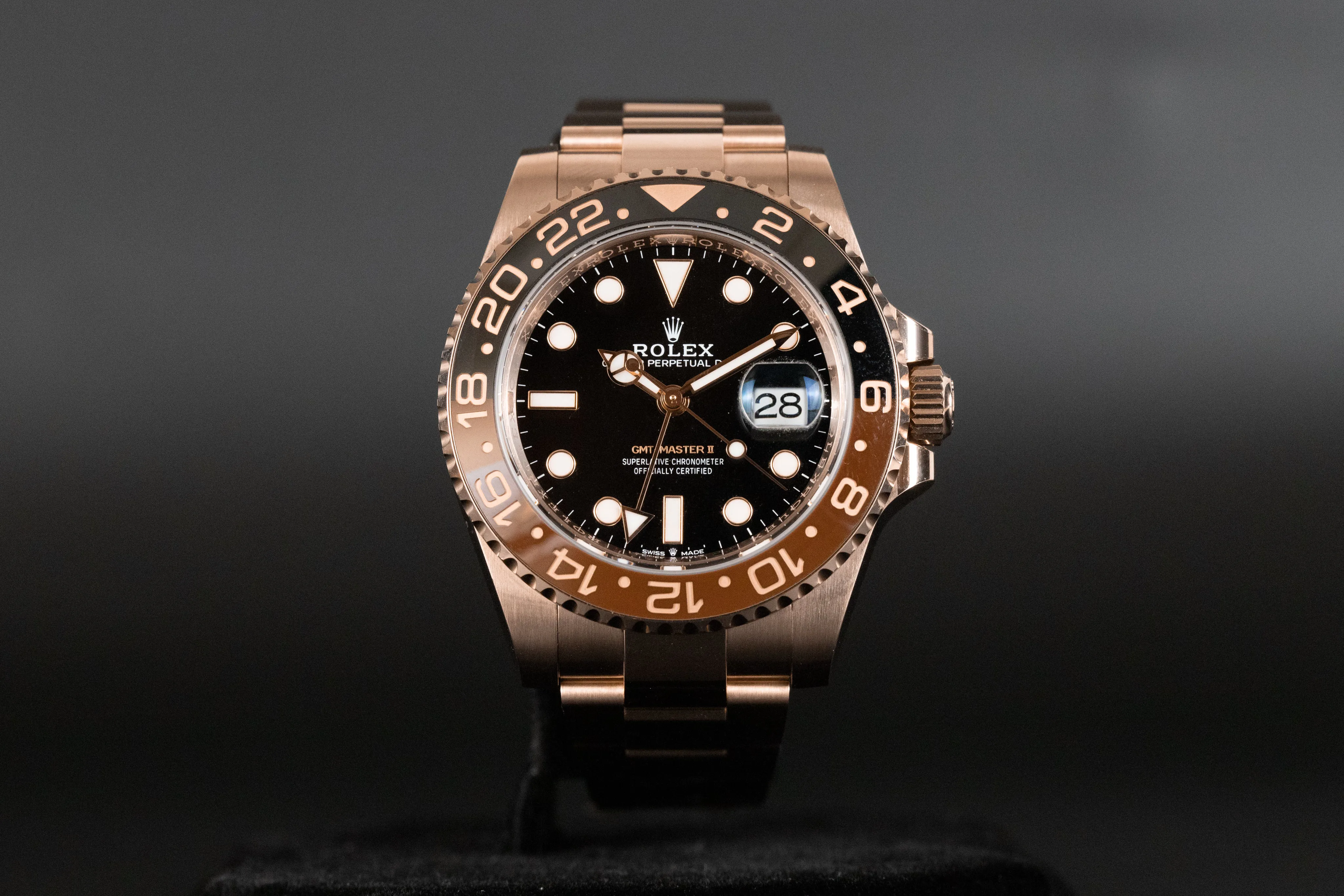 Rolex GMT-Master II 126715 40mm Rose gold Black