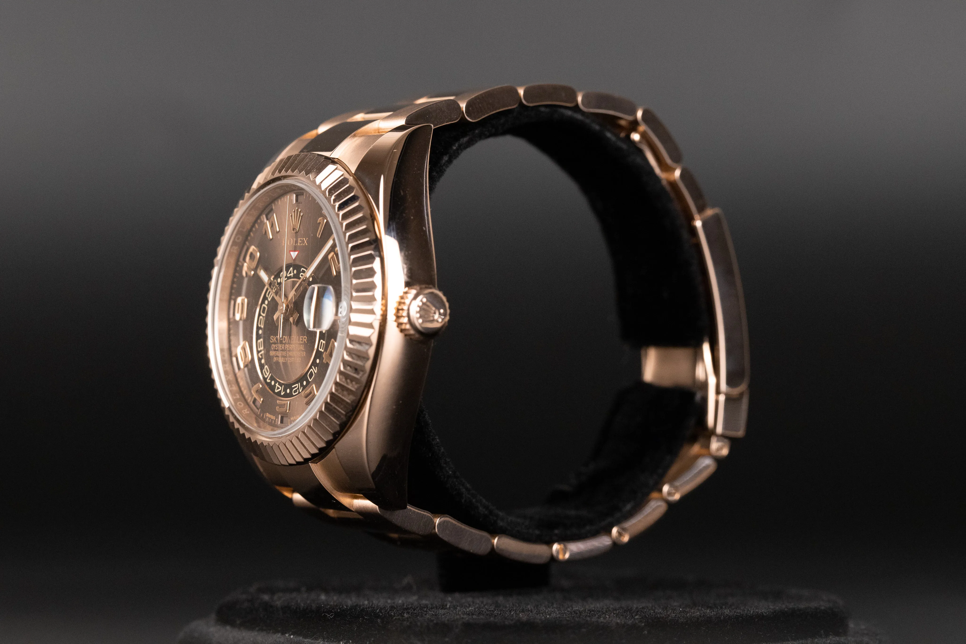 Rolex Sky-Dweller 326935 42mm Rose gold Brown 1