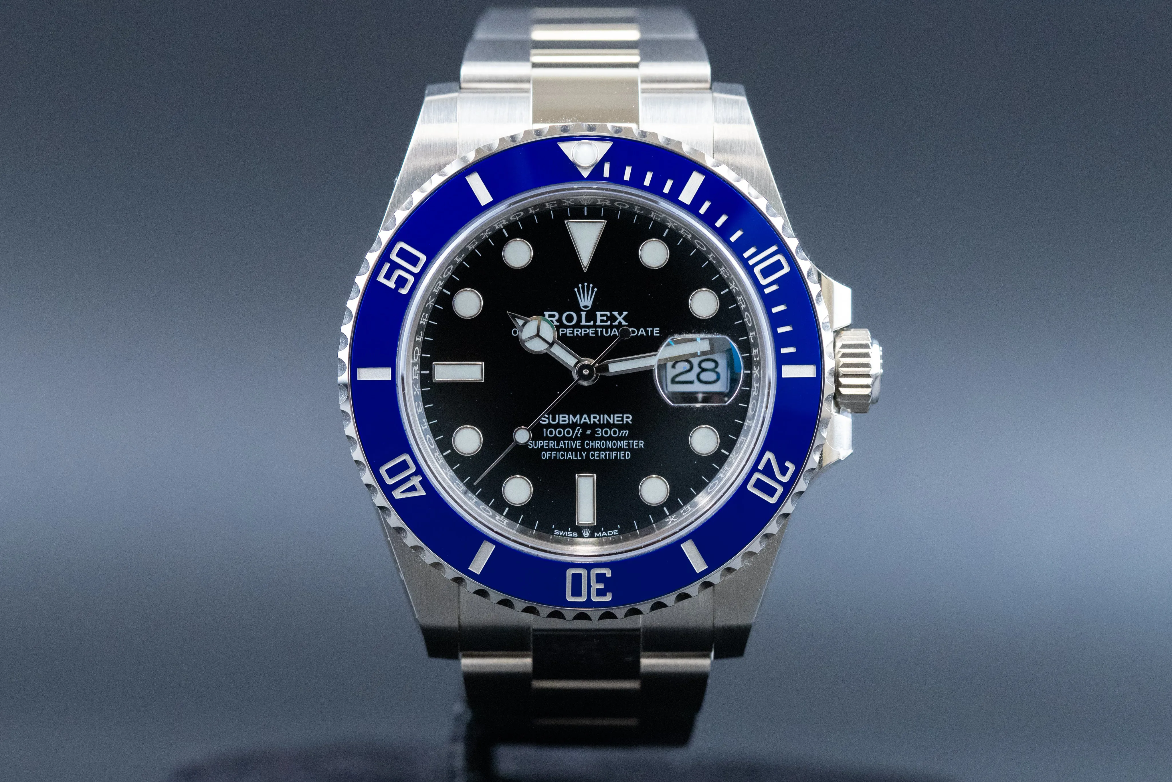 Rolex Submariner 126619LB 41mm White gold Black