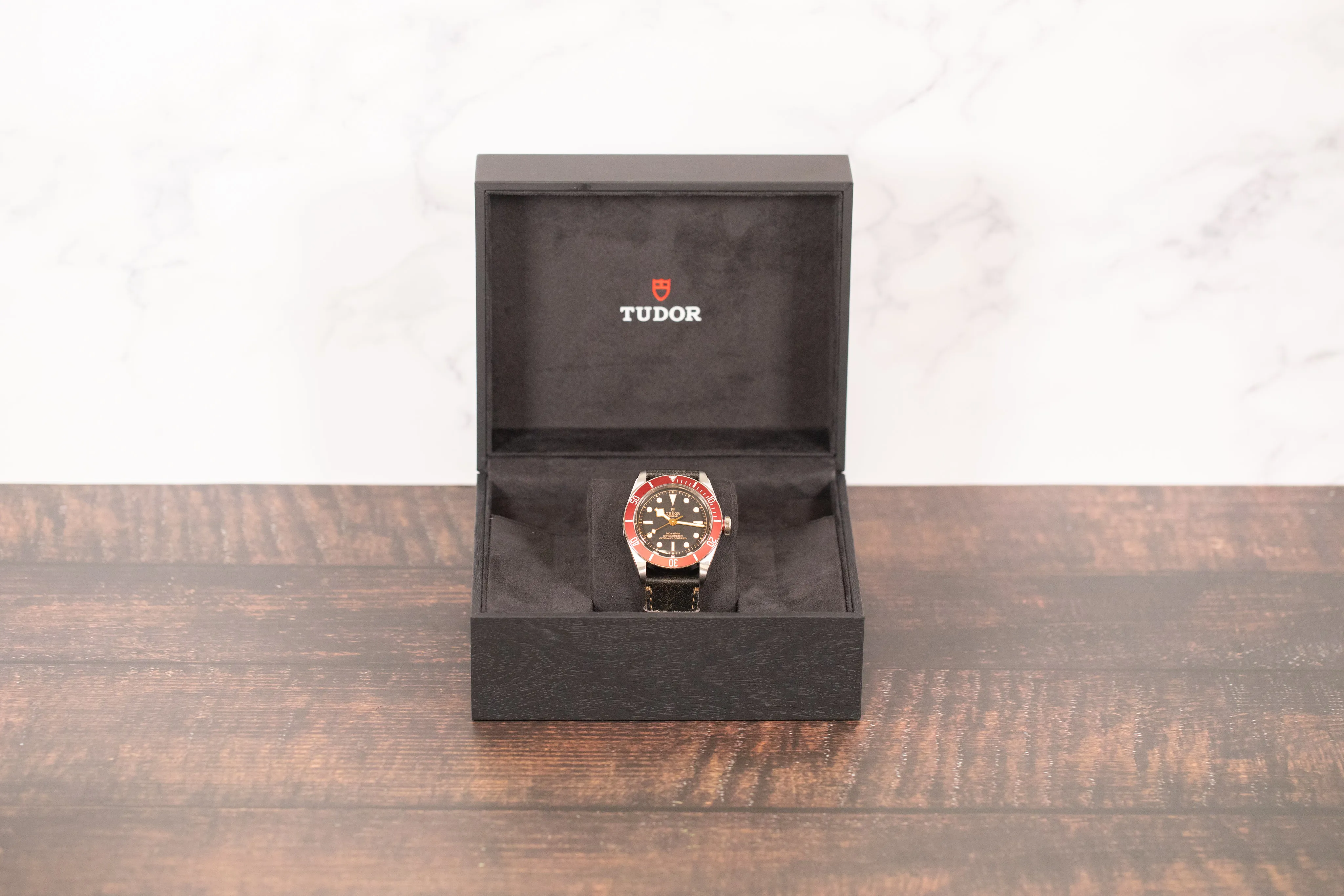 Tudor Black Bay 79230R 41mm Stainless steel Black Index Pink 4