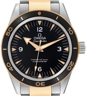 Omega Seamaster 300 233.20.41.21.01.002 Yellow gold and Stainless steel Black