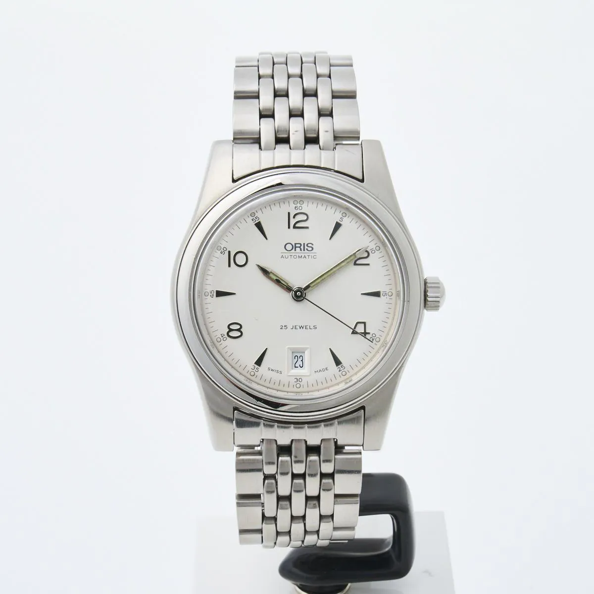 Oris Classic 42mm Stainless steel Off-white