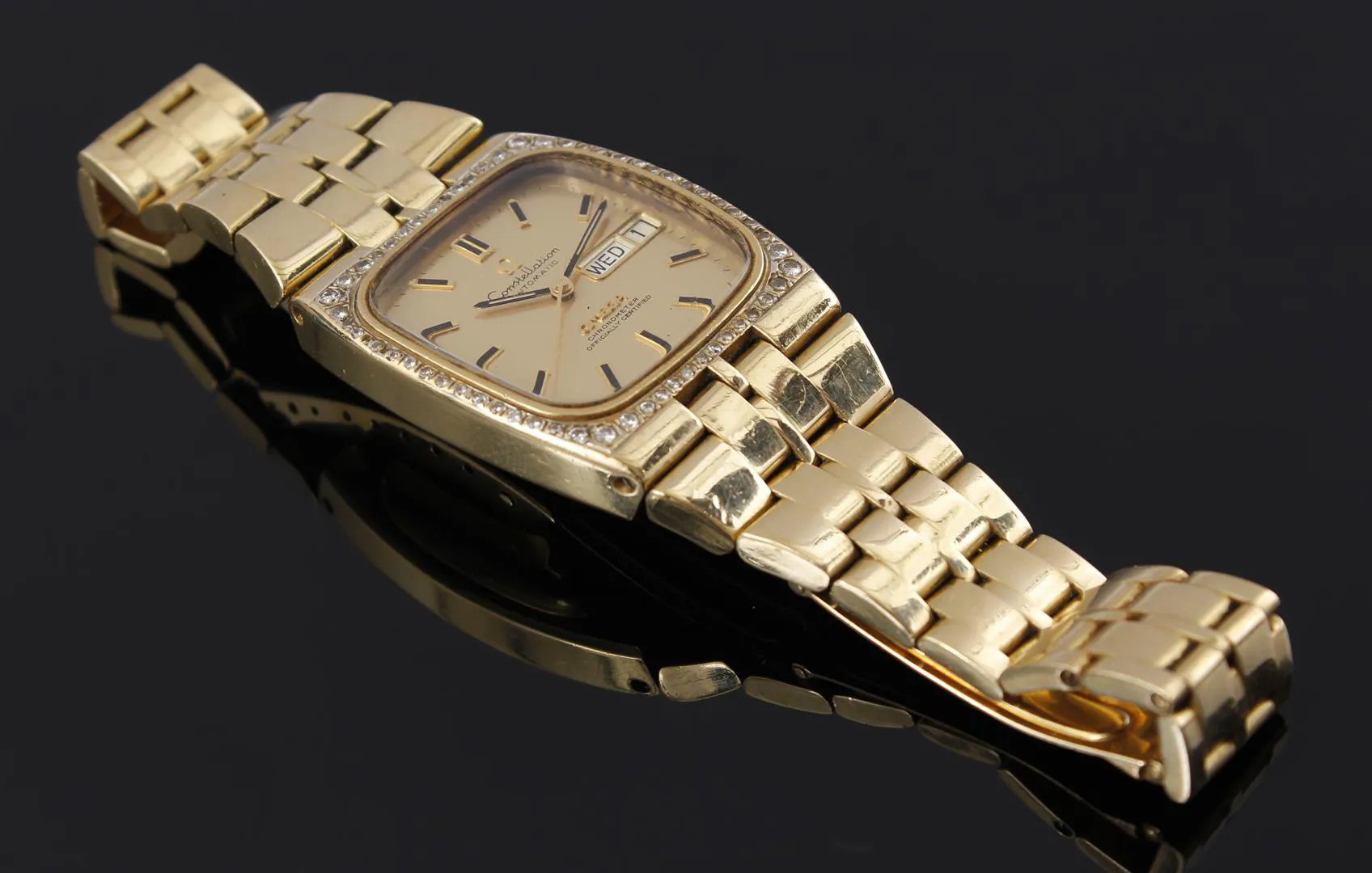 Omega Constellation 33mm Yellow gold and Diamond 1