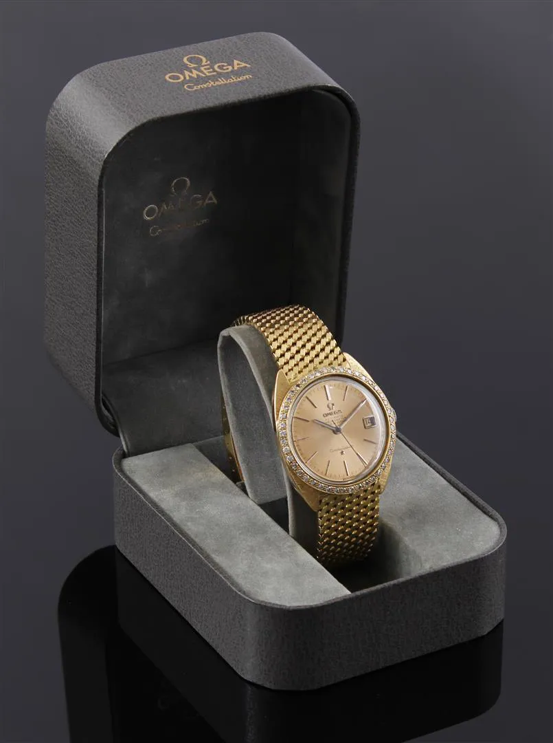 Omega Constellation 34mm Yellow gold and Diamond 2