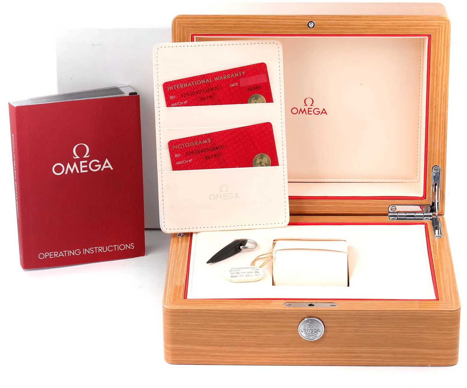 Omega Speedmaster Racing 326.30.40.50.04.001 40mm Stainless steel Silver 8