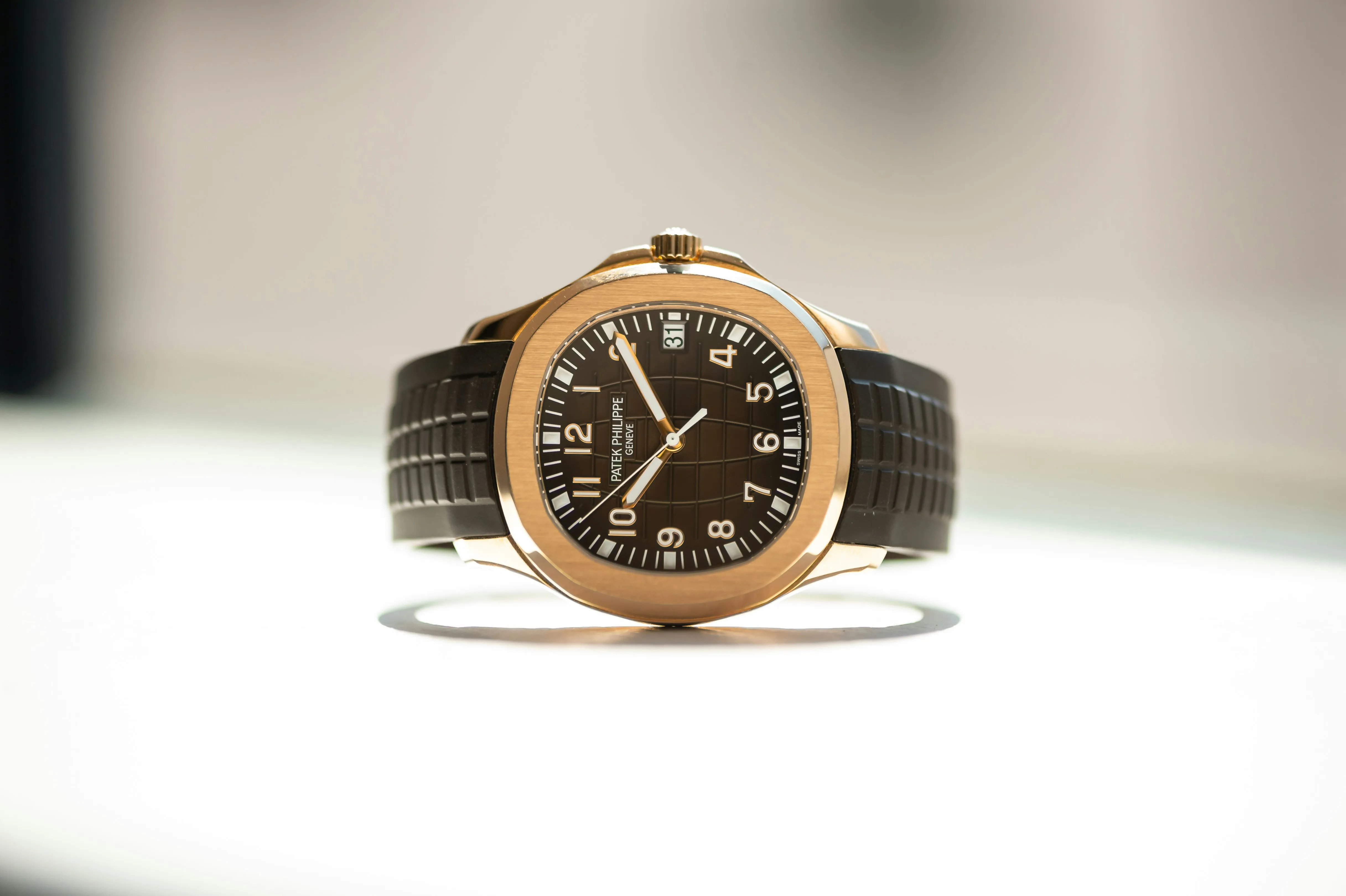 Patek Philippe Aquanaut 5167R-001 40.8mm Rose gold Brown