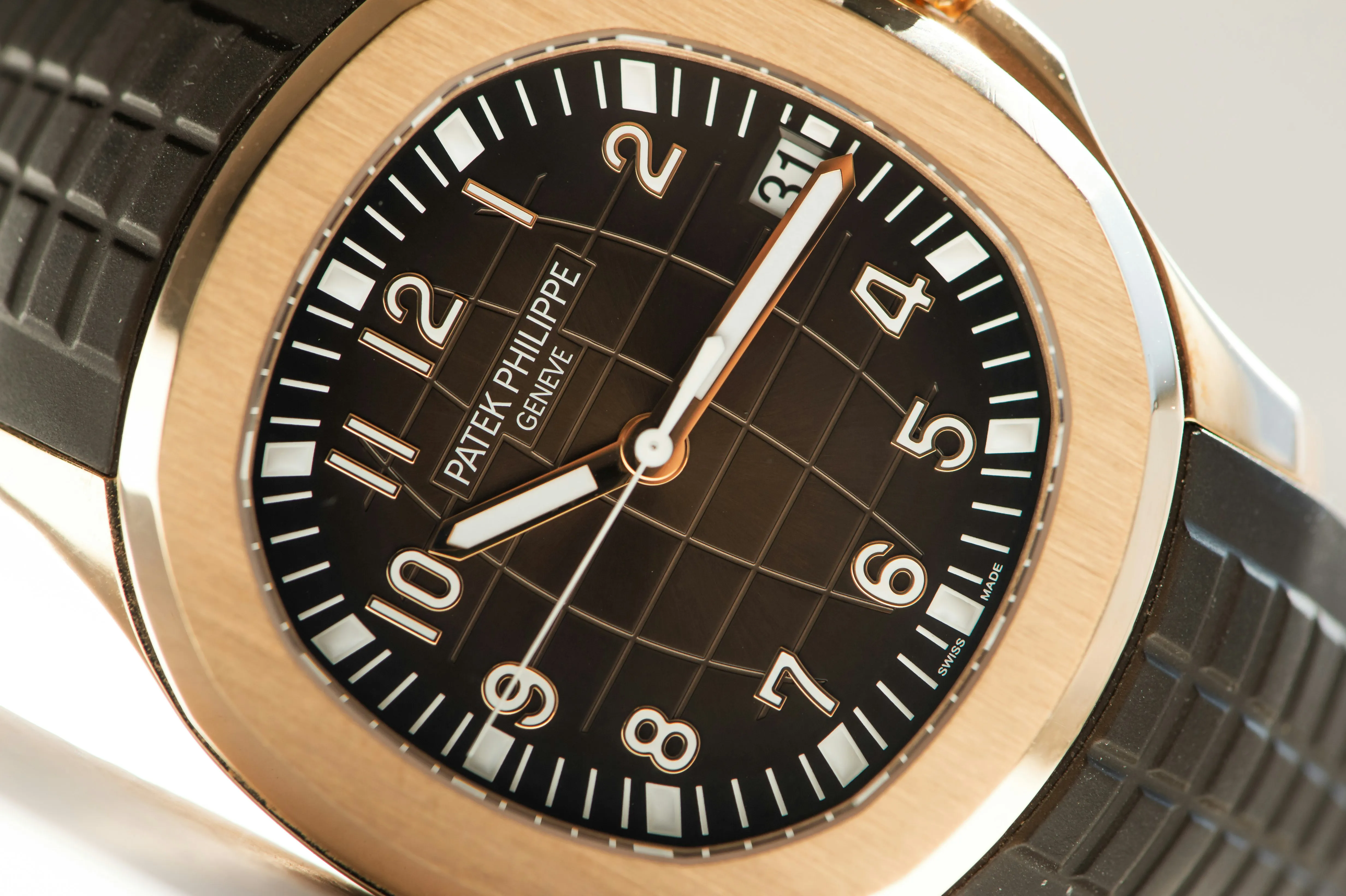 Patek Philippe Aquanaut 5167R-001 40.8mm Rose gold Brown 7