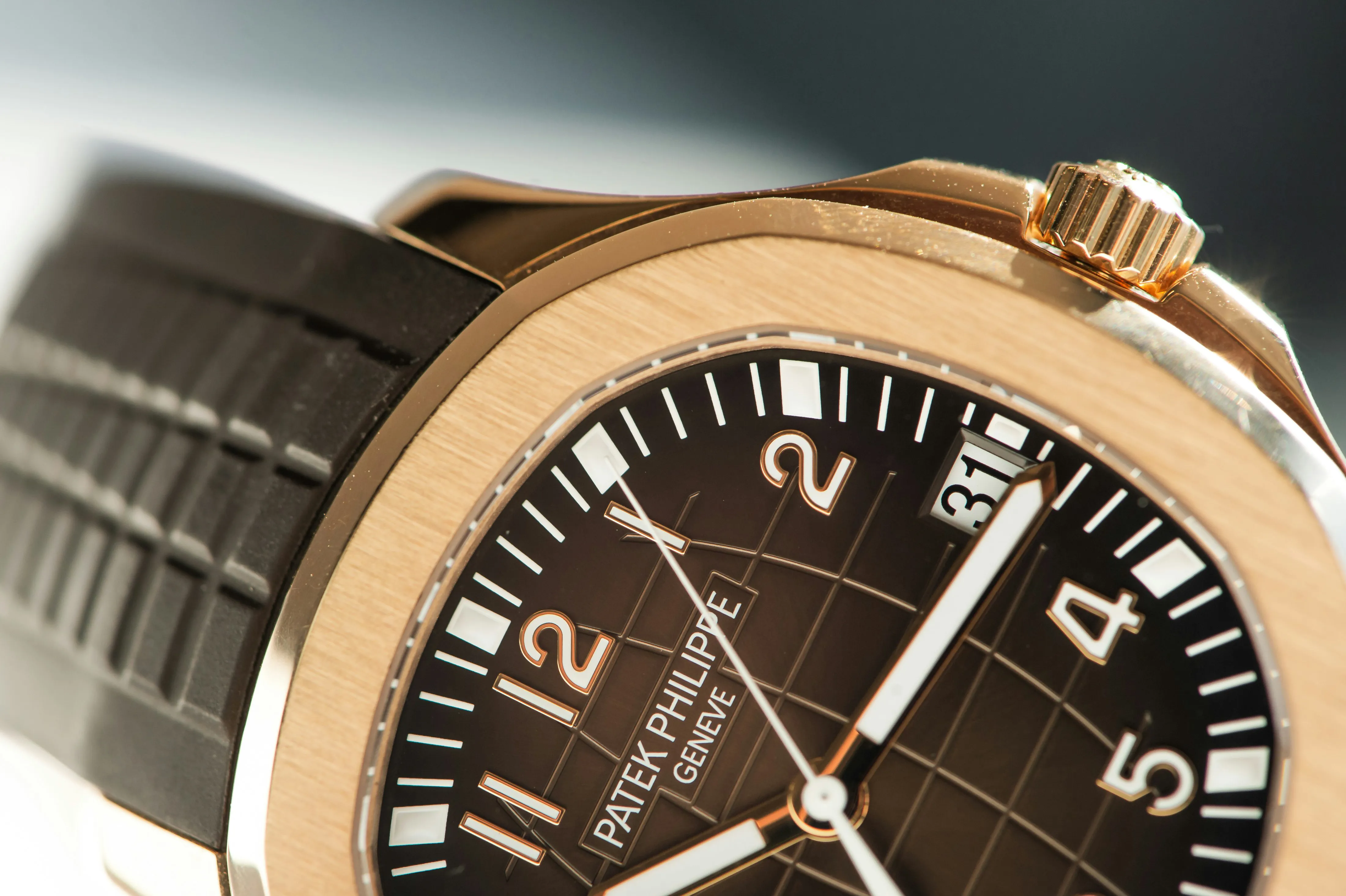 Patek Philippe Aquanaut 5167R-001 40.8mm Rose gold Brown 10