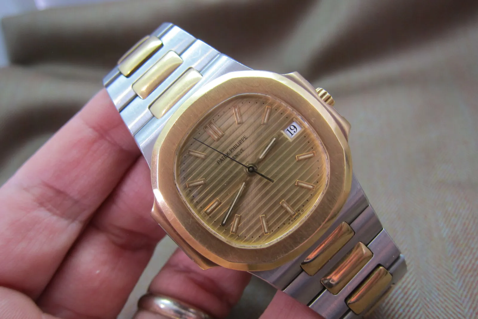 Patek Philippe Nautilus 36mm Yellow gold and Stainless steel Champagne