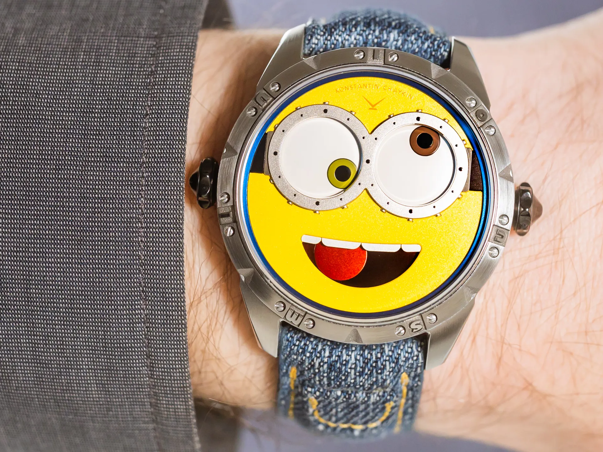 Konstantin Chaykin Konstantin Chaykin Minions 40mm Stainless steel Yellow