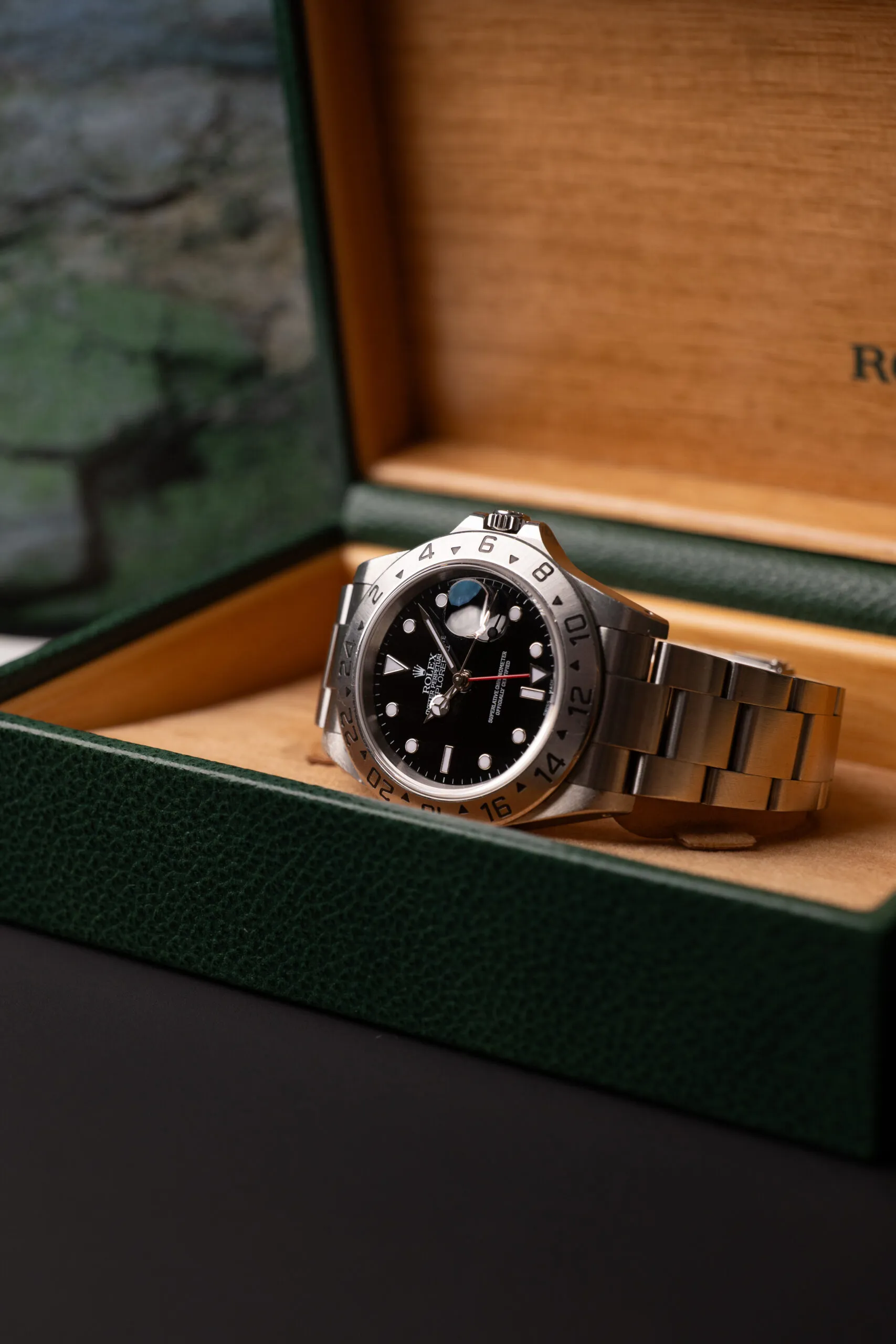 Rolex Explorer II 16570 Stainless steel Black 20