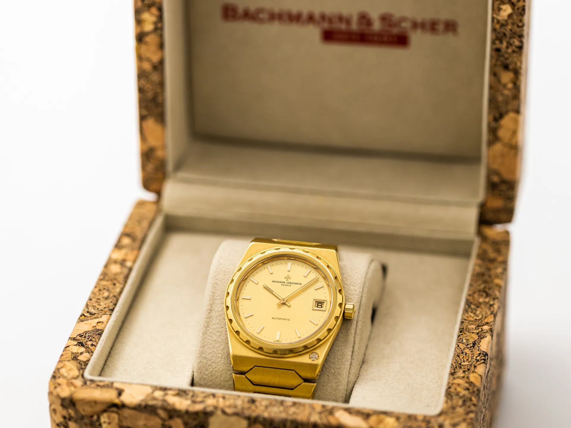 Vacheron Constantin 222 44018 37.1mm Yellow gold Gold 9