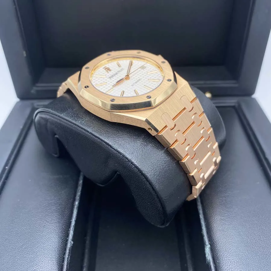 Audemars Piguet Royal Oak 15300OR 39mm Rose gold White 5