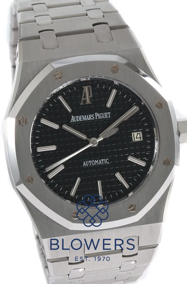 Audemars Piguet Royal Oak 15300ST.OO.1220ST.03 39mm Stainless steel Black 10