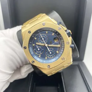 Audemars Piguet Royal Oak Offshore 25721BA.OO.1000BA.02 Yellow gold Blue