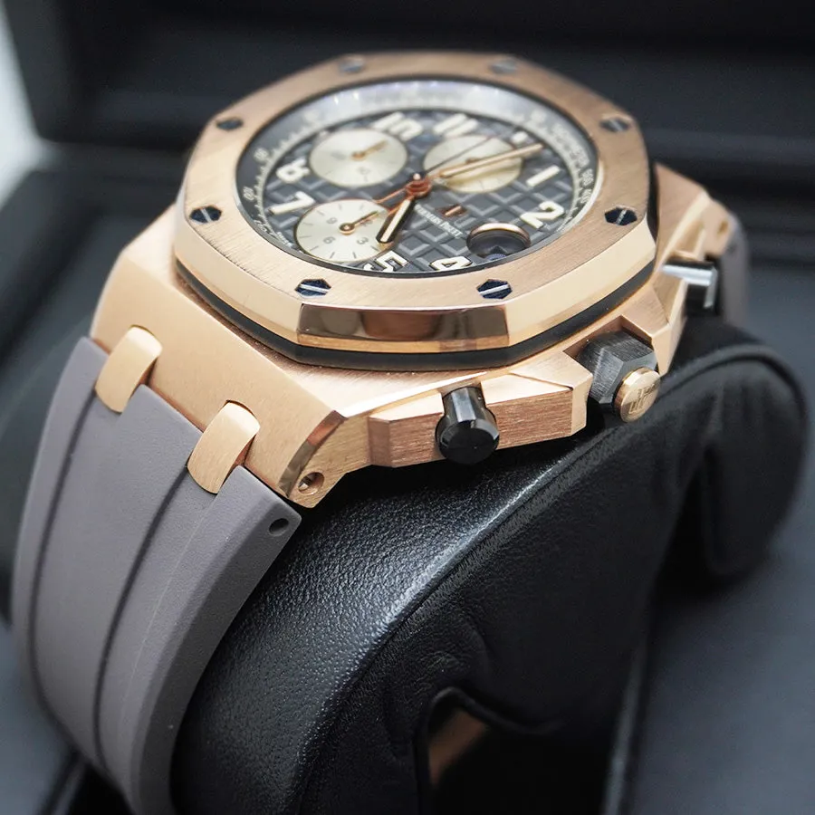 Audemars Piguet Royal Oak Offshore 26470OR.OO.1000OR.02 42mm Rose gold Gray 5