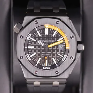 Audemars Piguet Royal Oak Offshore Diver 15707CE.OO.A002CA.01 Ceramic and Titanium Black