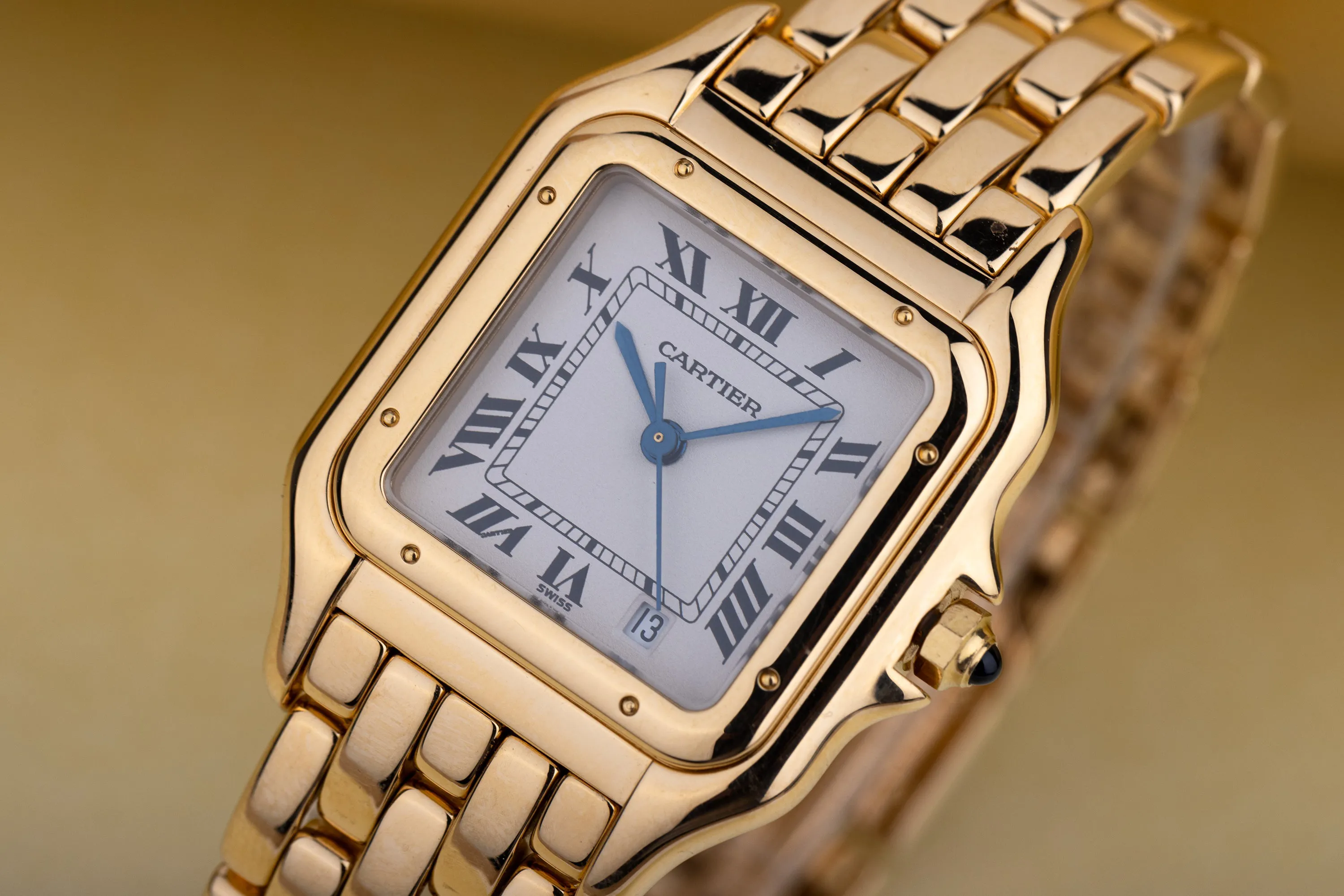 Cartier Panthère 8839 27mm Yellow gold White 2