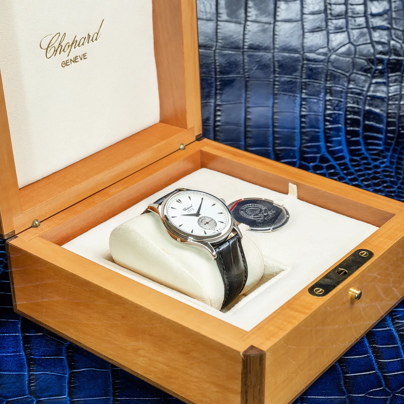 Chopard Classic 16/1860 36.5mm White gold Guilloché 19