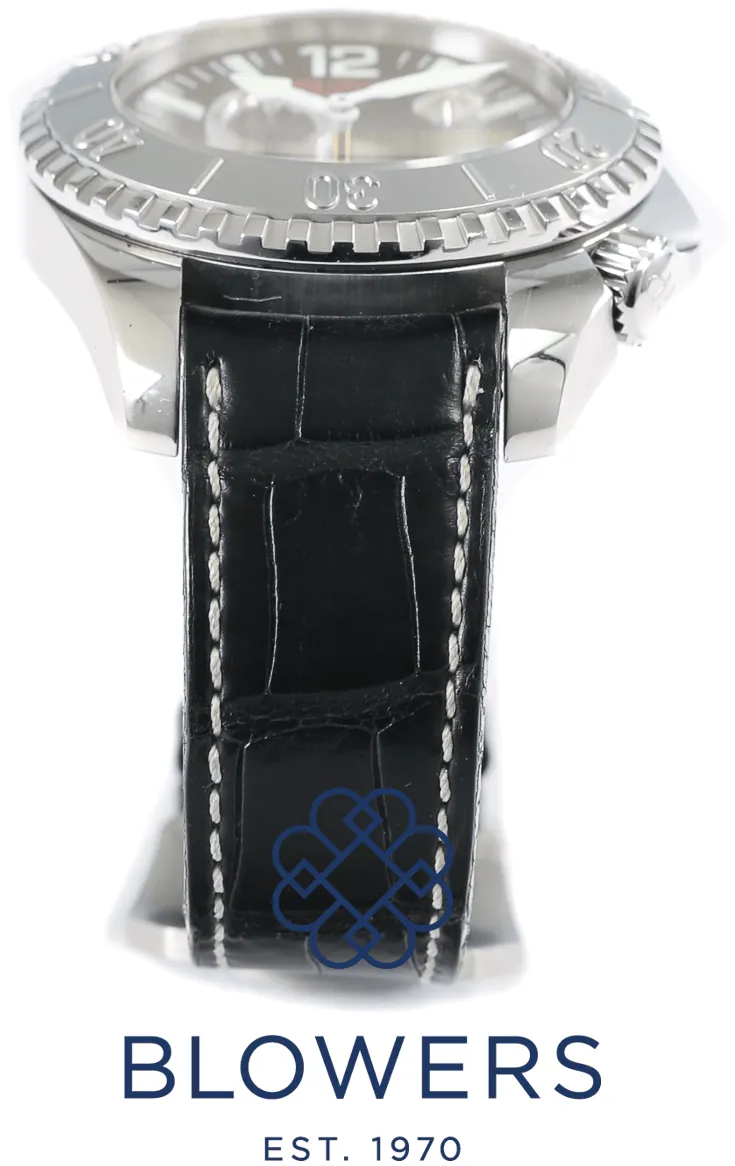 Girard-Perregaux Sea Hawk 49950-11-015YFK6A 44mm Stainless steel Black 6